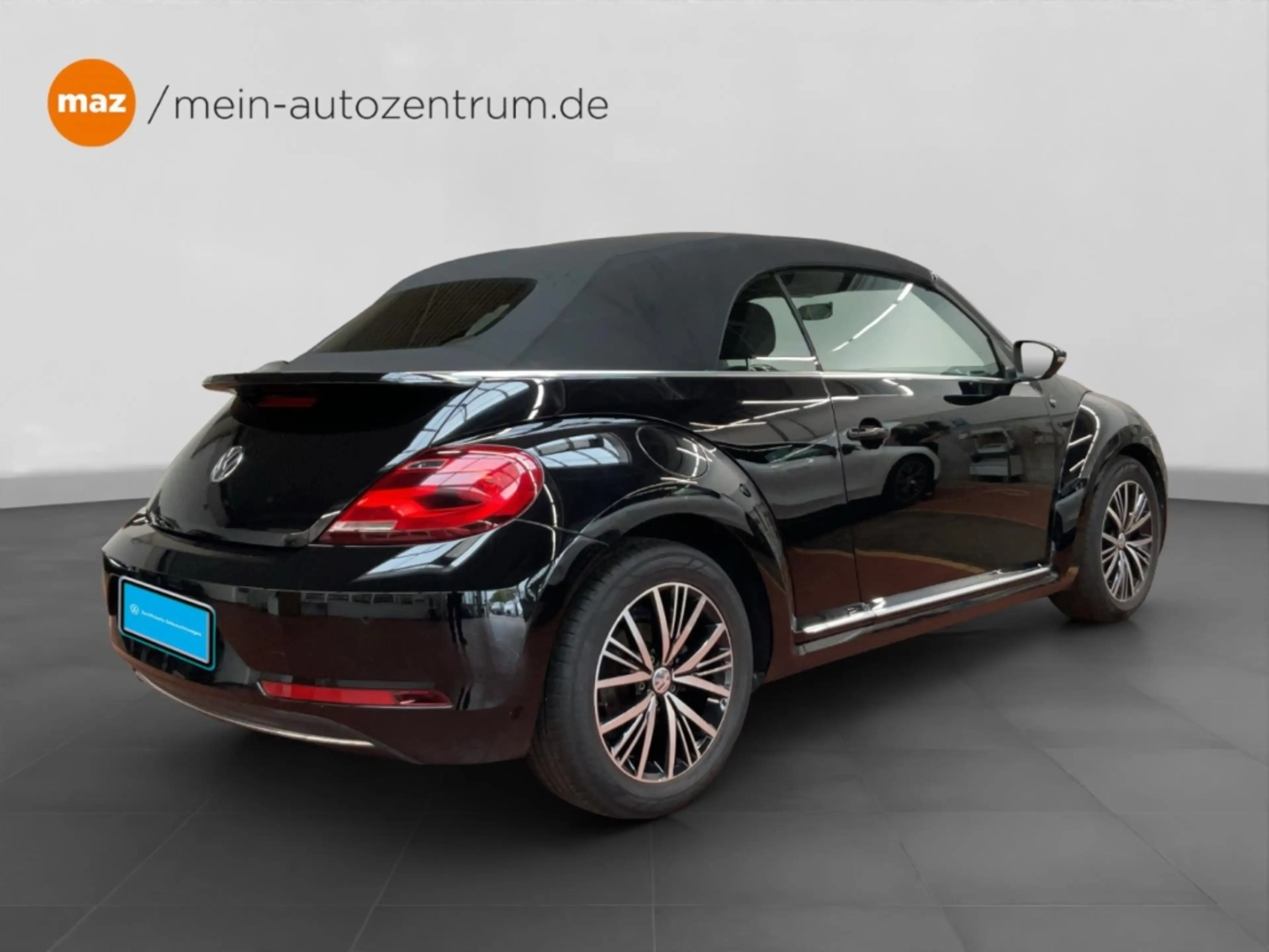 Volkswagen Beetle Cabrio 1.2 TSI Sound Alu PDC App-Connect Temp. Sit — photo 6