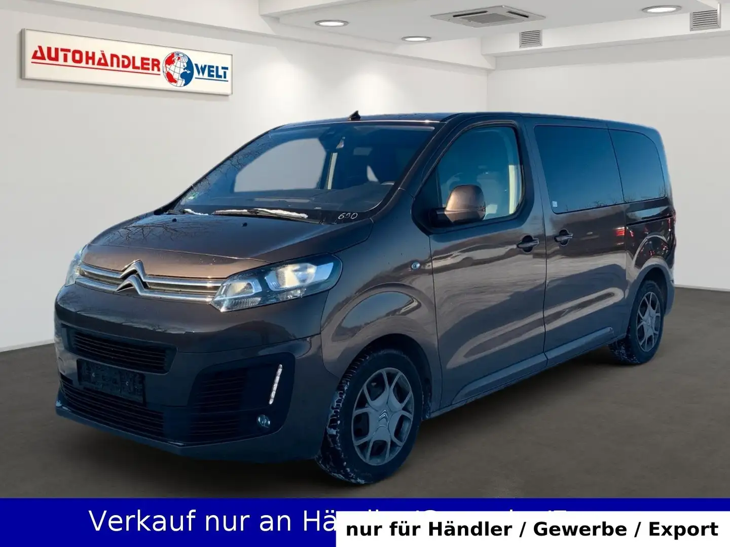 Citroen Jumpy Spacetourer 2.0 BlueHDi M Feel Braun - 1