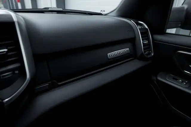 RAM 1500 Ram 1500 Big Horn Night Crew Cab 5'7''-Bed 4x4 Ansicht 33