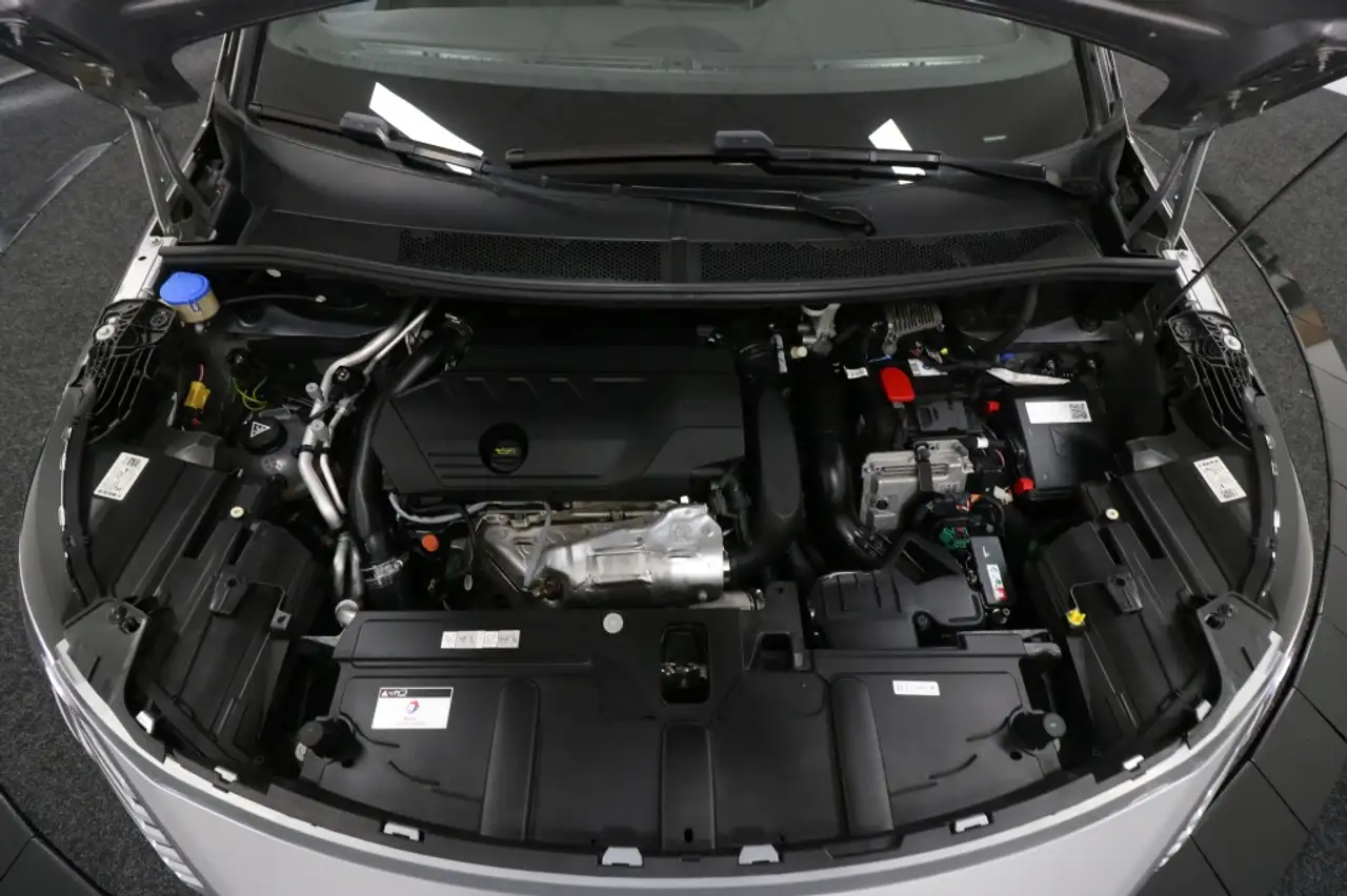 Peugeot 3008 1.6 Turbo Hybrid PHEV GT (Automaat) 27