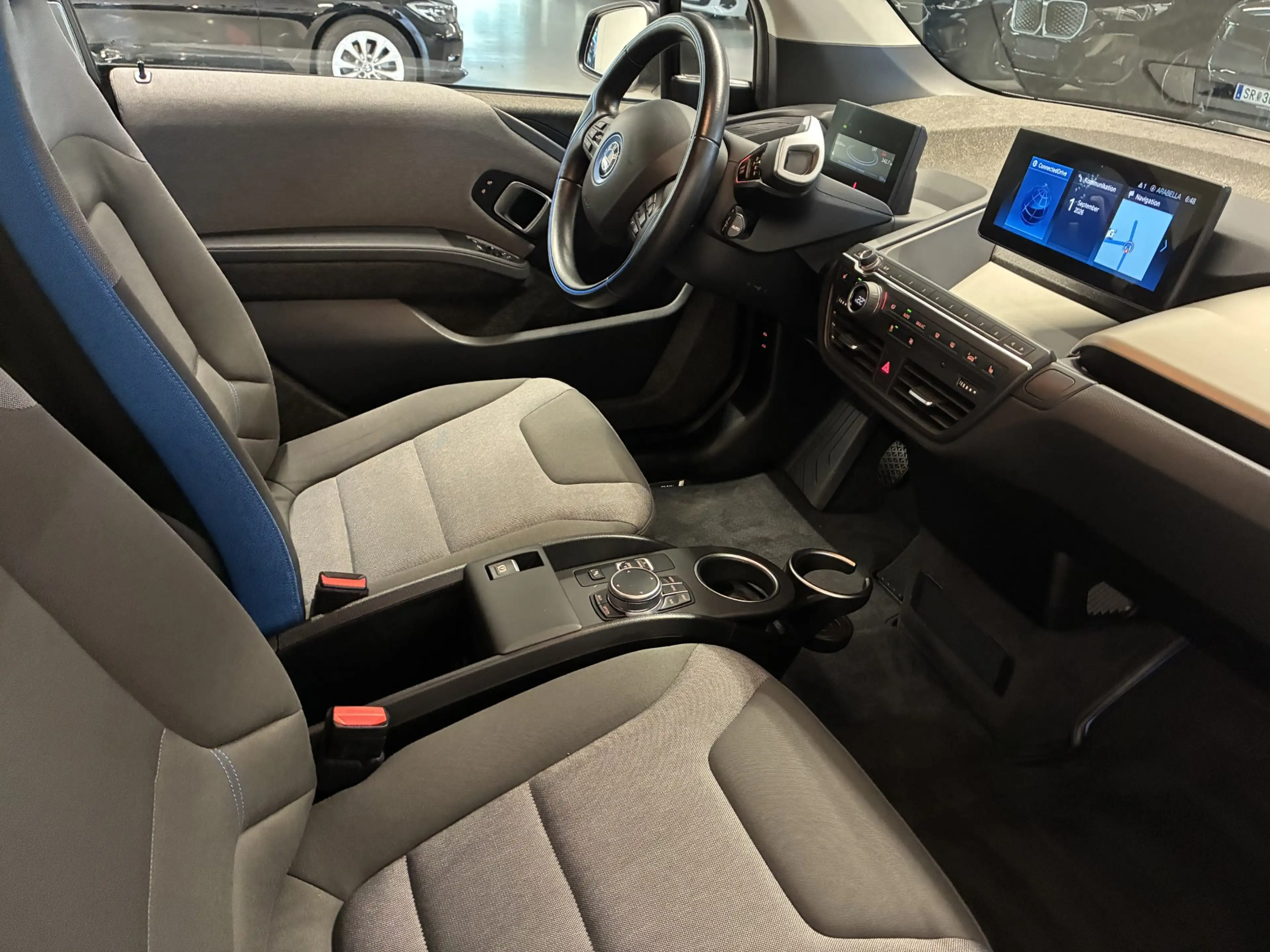 BMW i3 — photo 10