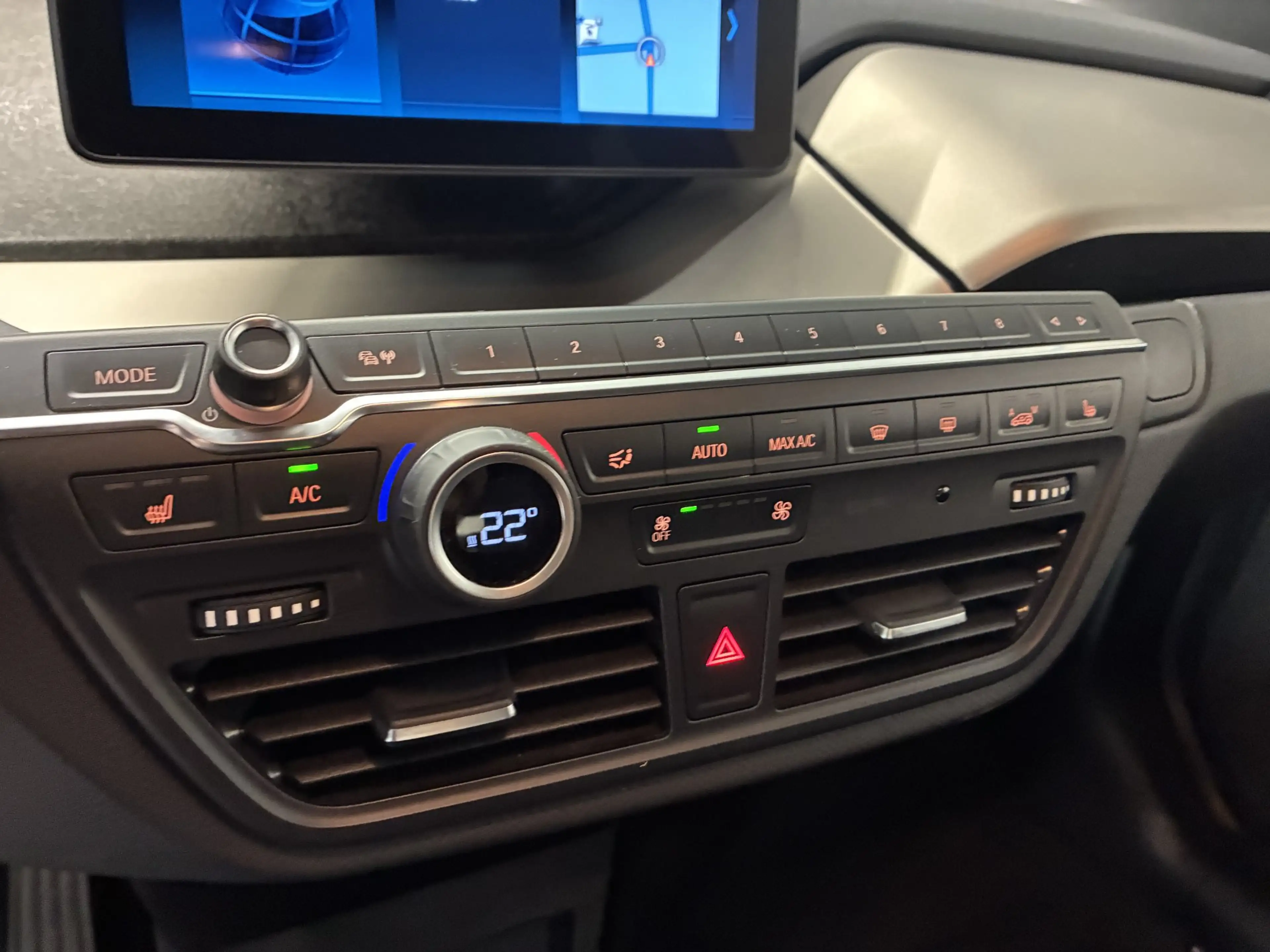 BMW i3 — photo 13
