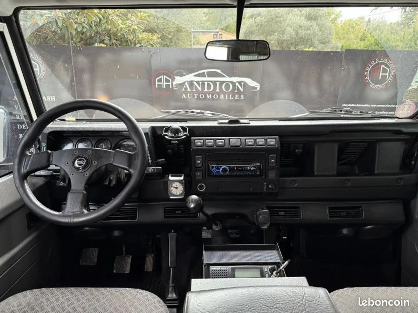 Land Rover Defender 110 TD5 ETAT Blanco - 2