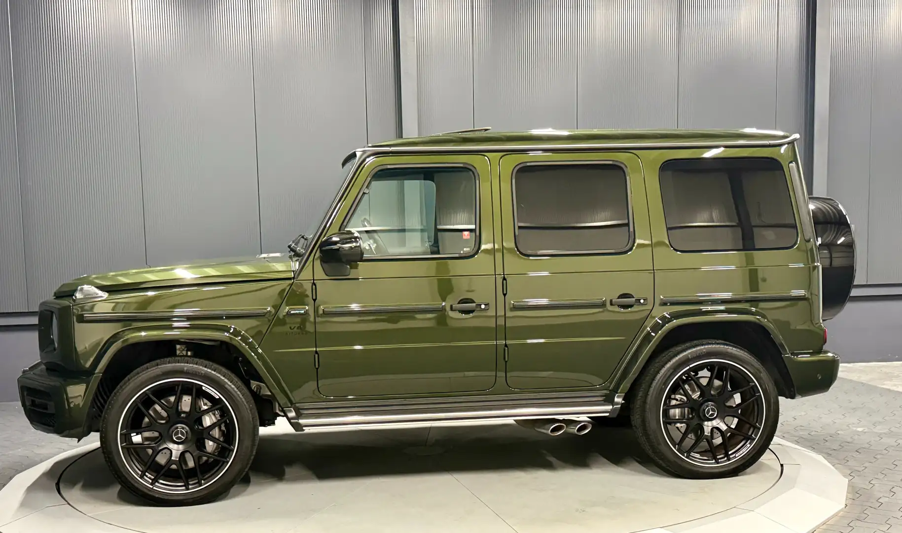 Mercedes-Benz G 63 AMG *22Zoll*Night*DESIGNO*Standhzg*360*AHK*7.000 km* Vert - 2