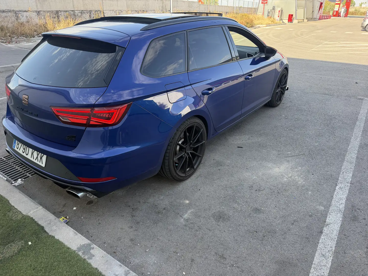 SEAT Leon León 2.0 TSI S&S Cupra DSG 300 - 1