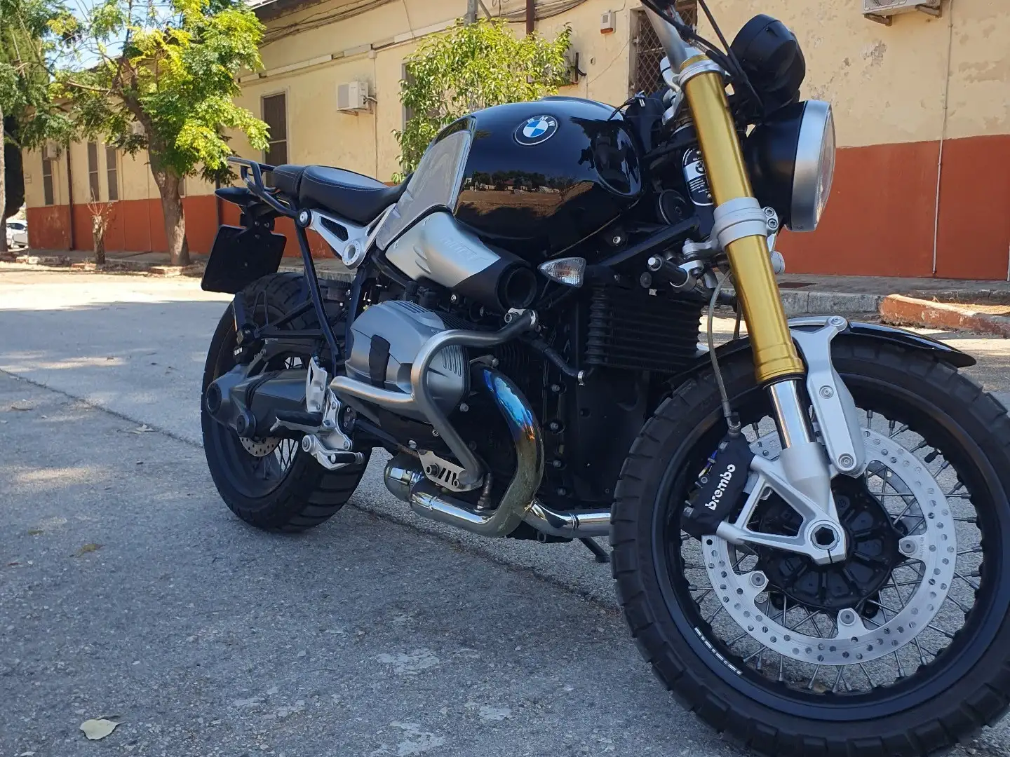 BMW R nineT Nero - 1