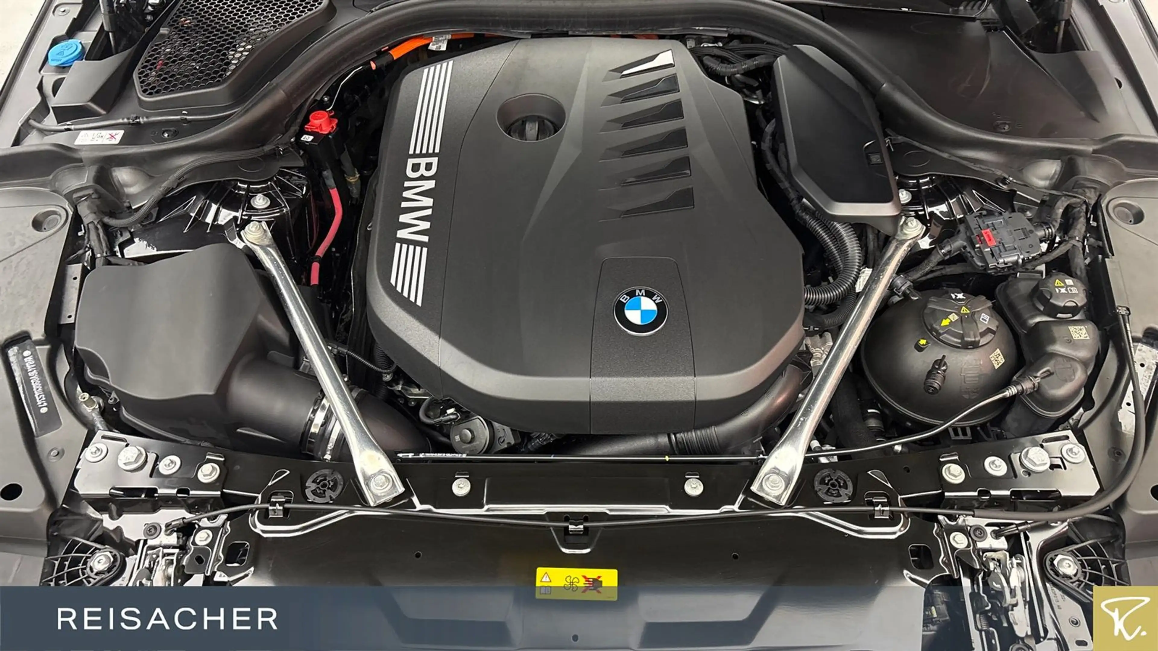 BMW 550 e A xDrive Tou M-Sport PRO,Pano,DAPro — photo 7