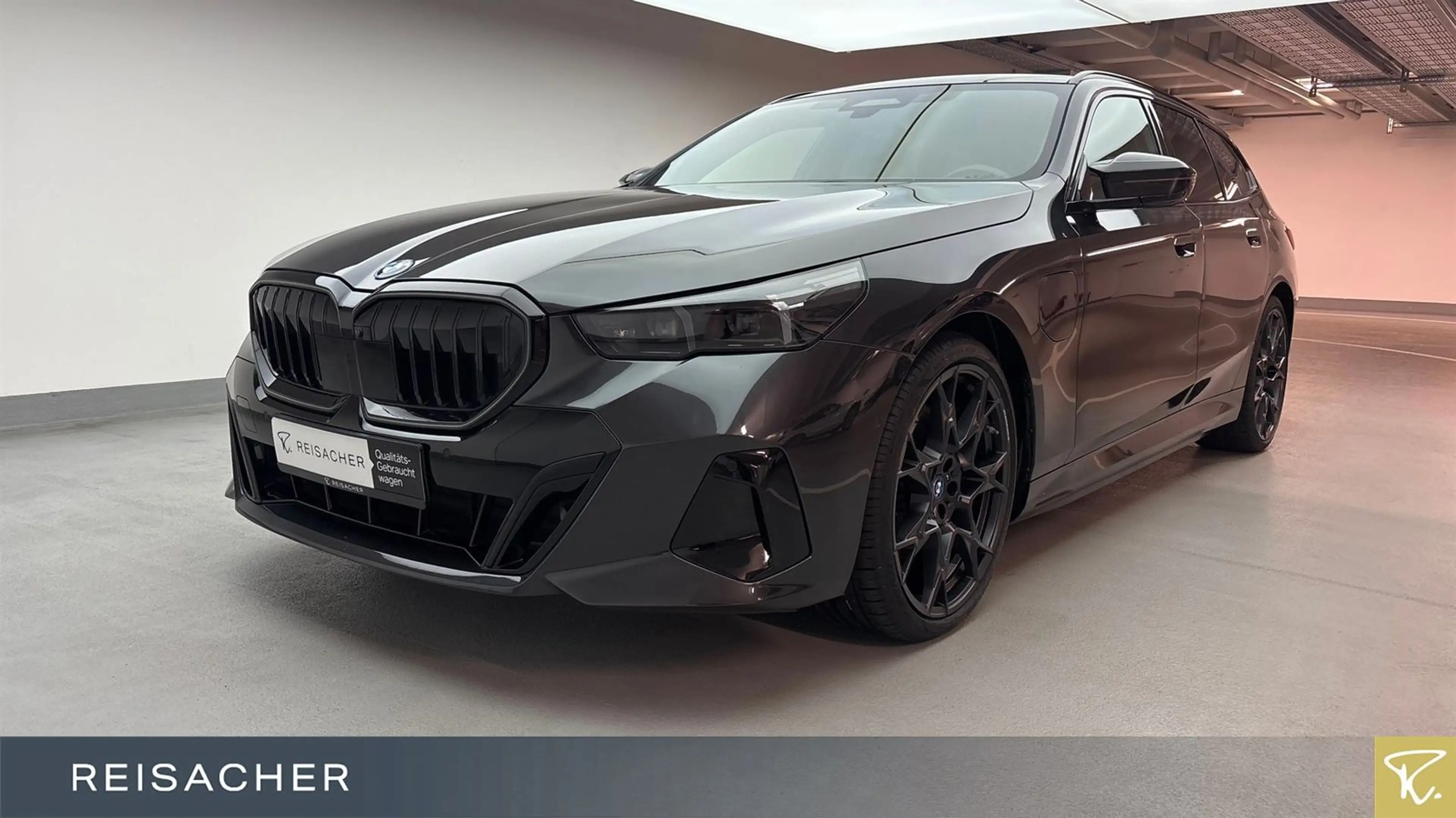 BMW 550 e A xDrive Tou M-Sport PRO,Pano,DAPro