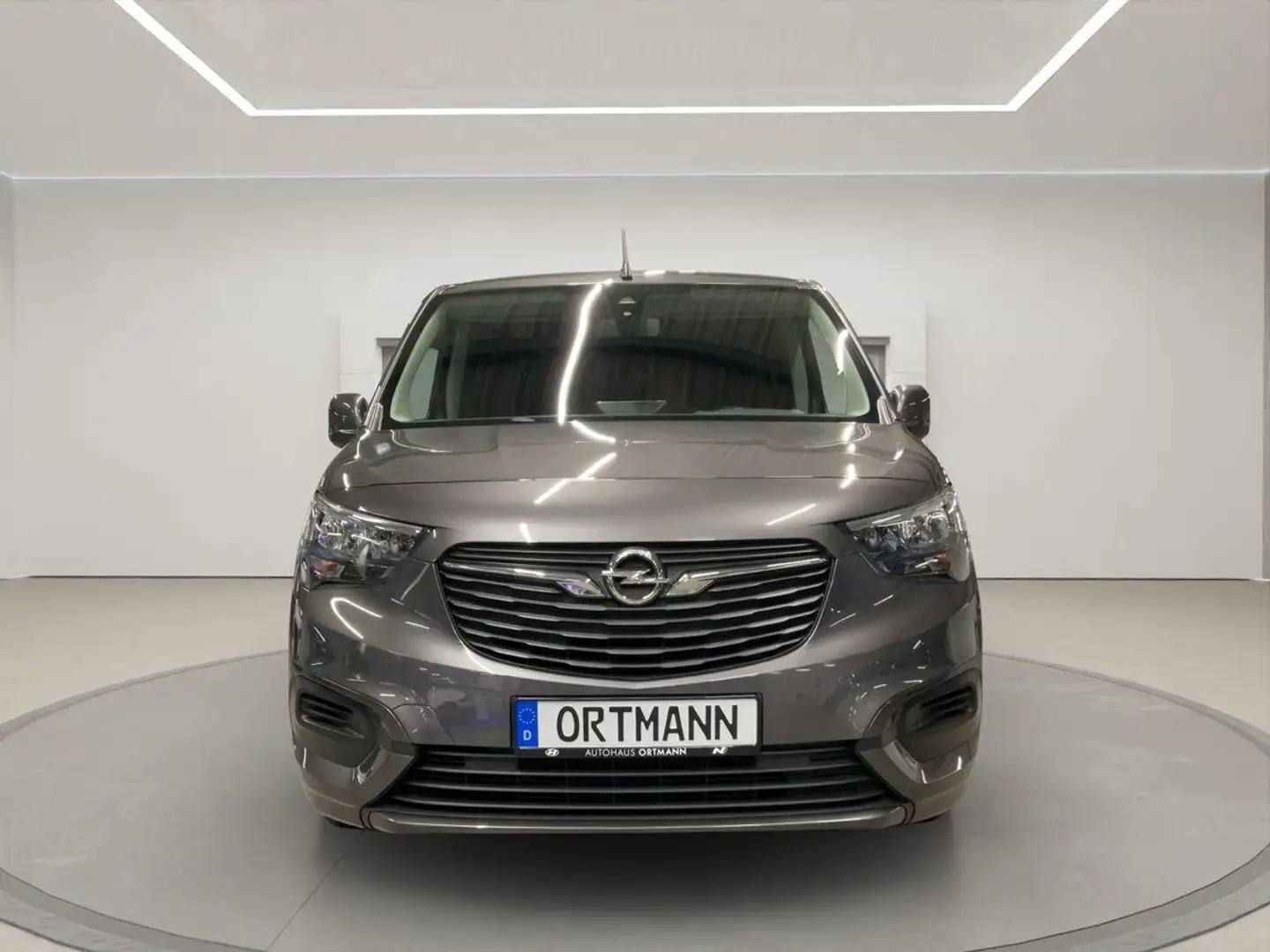 Opel Combo Life 1.5 Diesel "Edition" 2WD 5-Gang Gris - 2