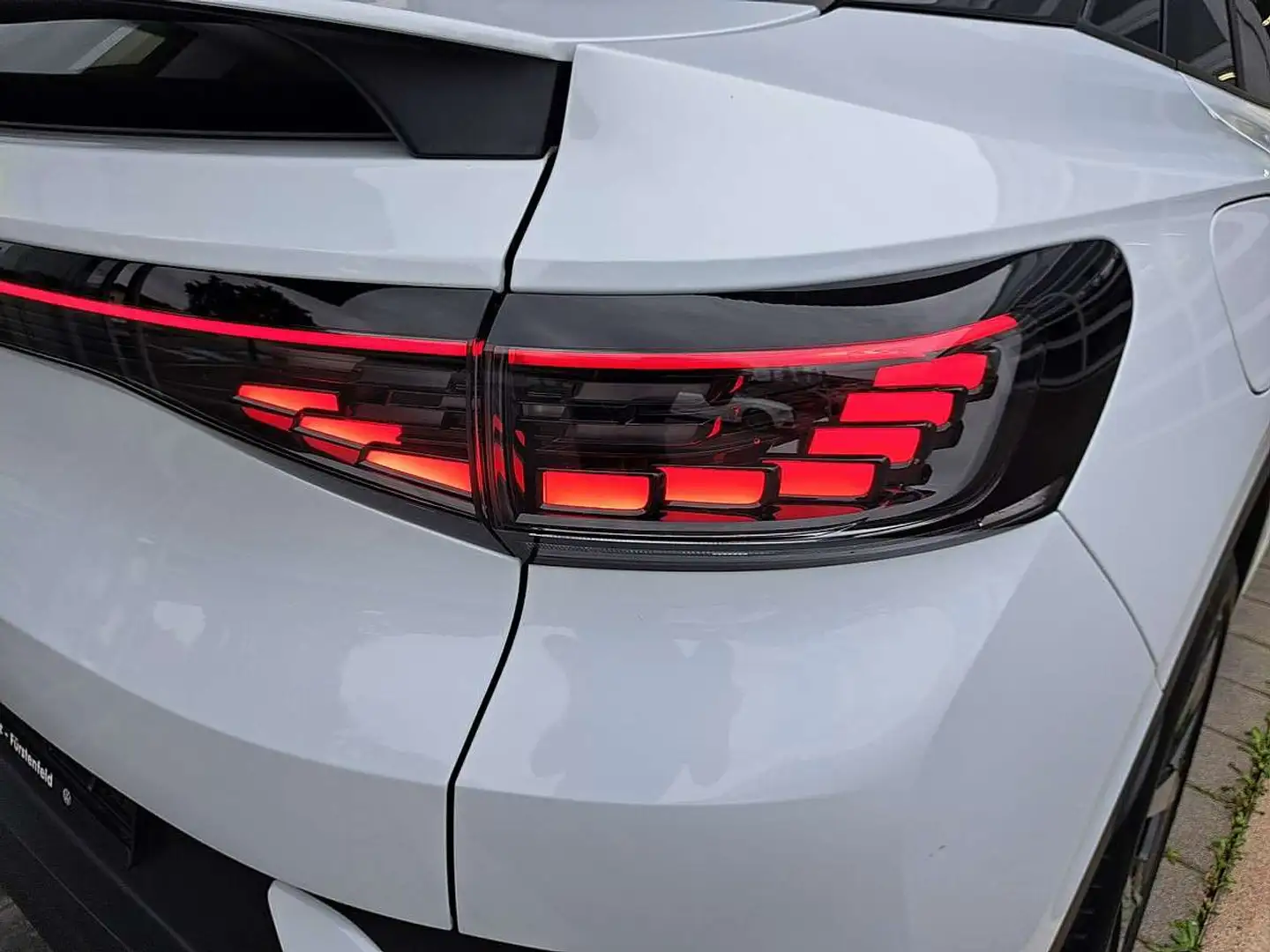 Volkswagen ID.5 ID.5 GTX 220 kW / 77kWh GTX Weiß - 2