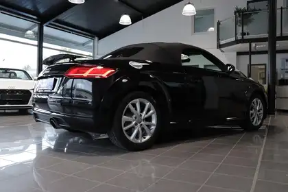 Annonce voiture d'occasion Audi TT - CARADIZE