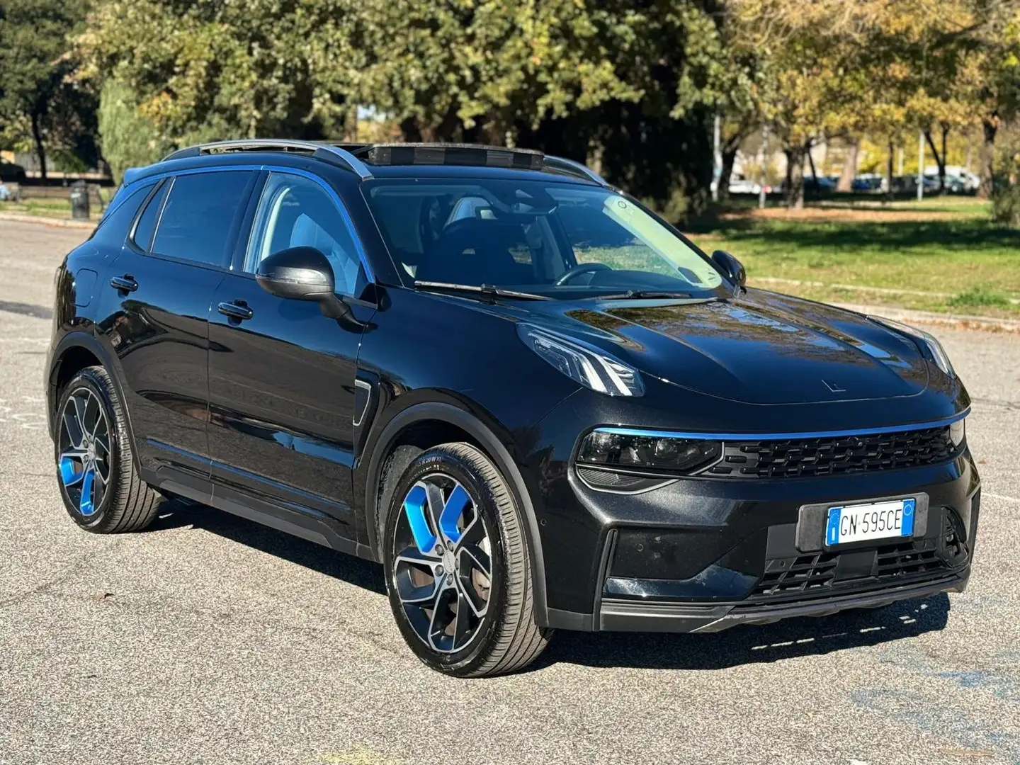 Lynk & Co 01 1.5 261CV PHEV 7,4KW -AMPIA DISPONIBILITA'- Bleu - 1