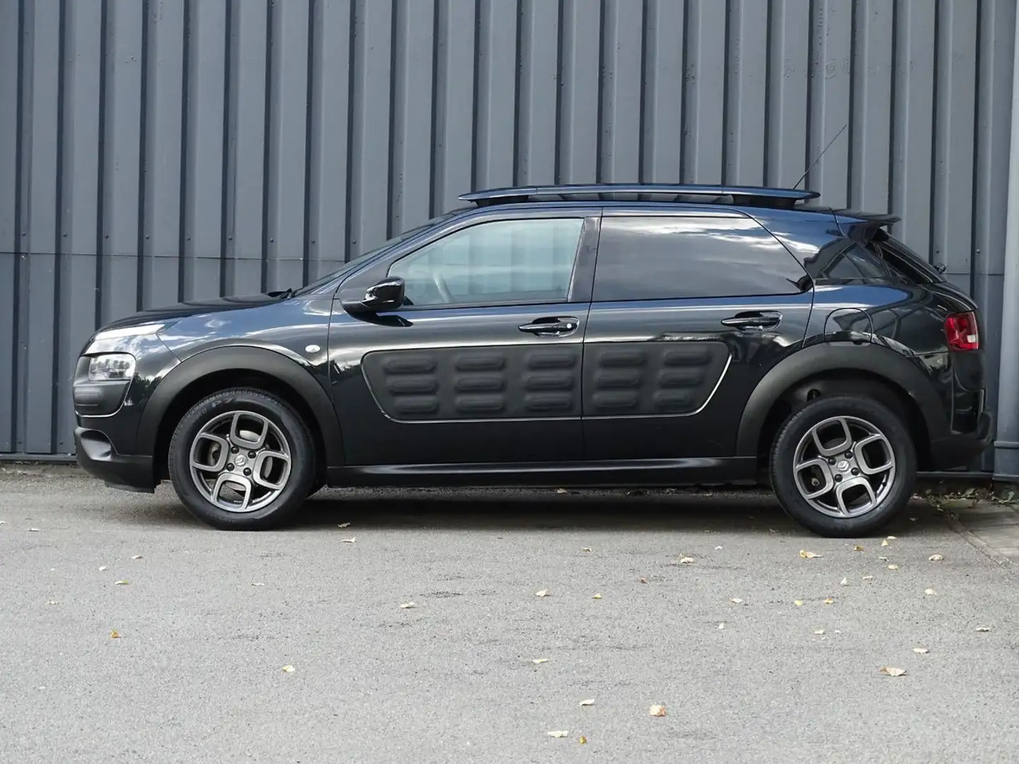 Citroen C4 Cactus 1.2 VTi Shine NAVI | LM | LED Negro - 2