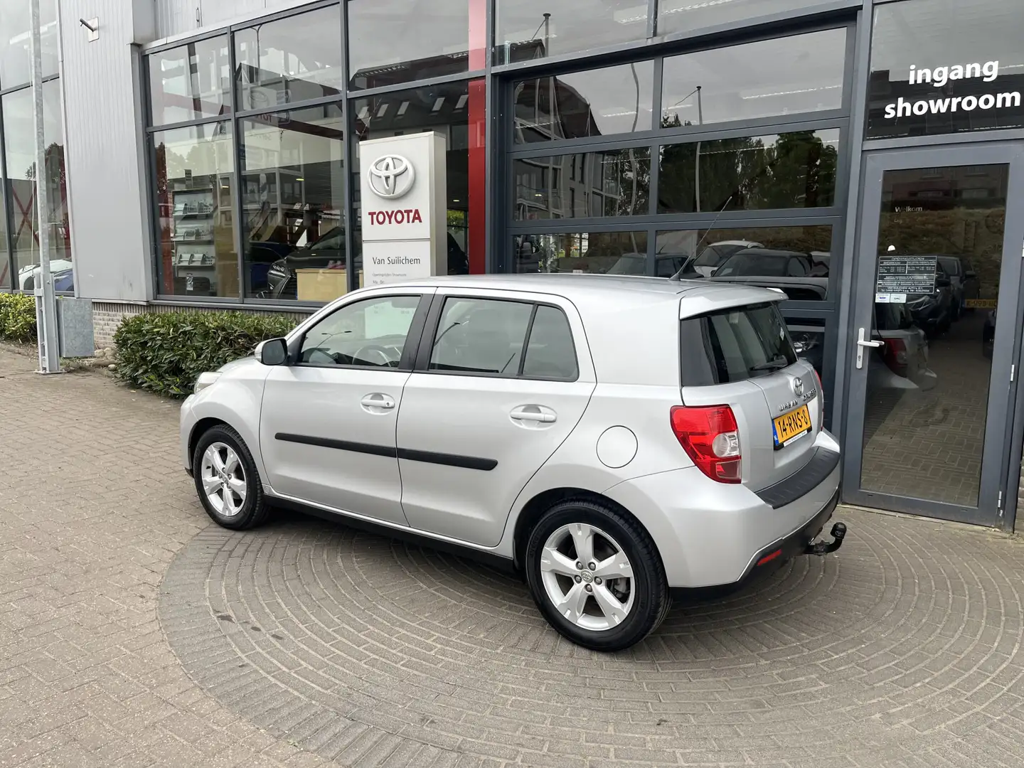 Toyota Urban Cruiser 1.3 VVT-i Aspiration Gri - 2