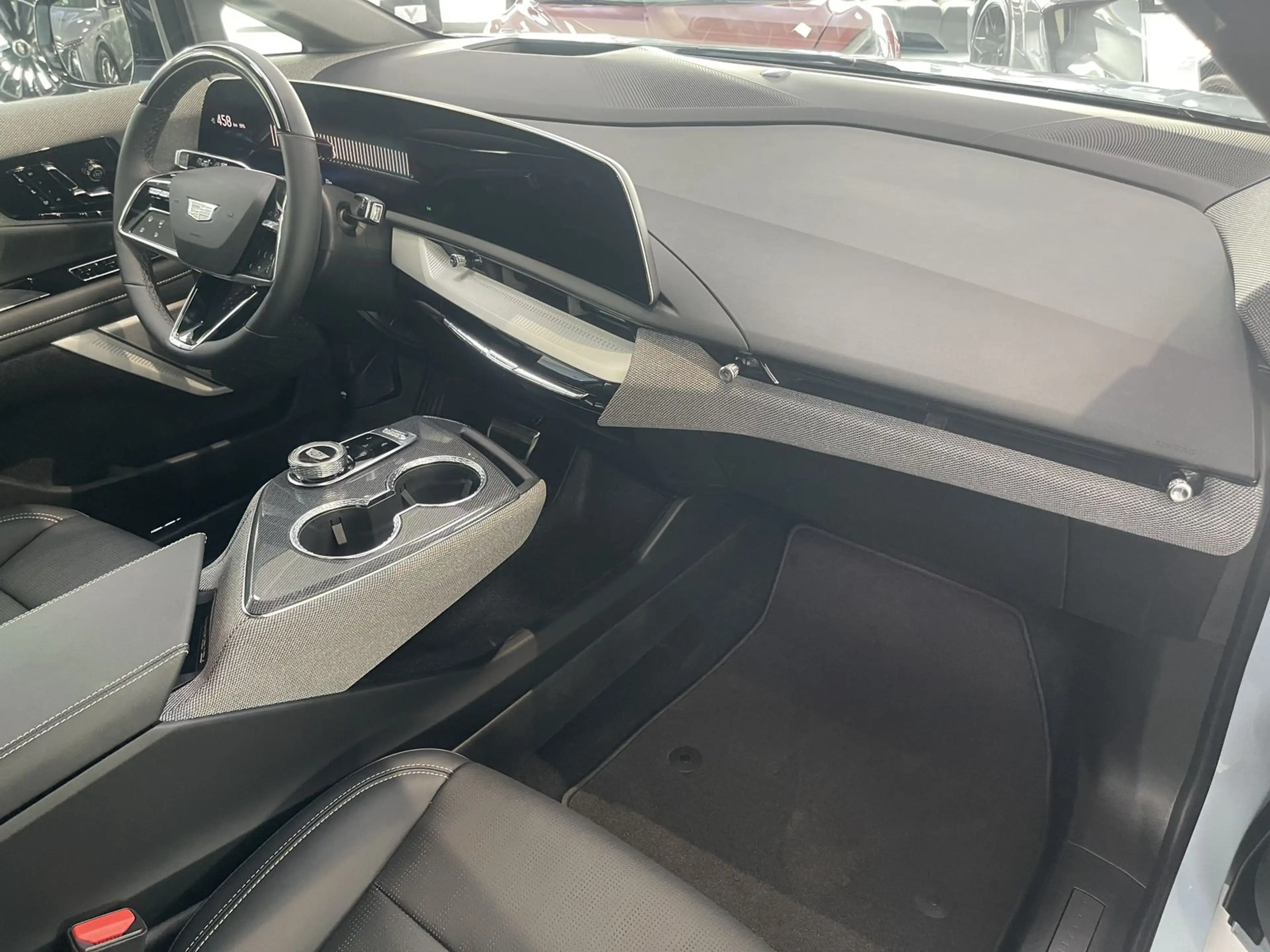 Cadillac Optiq Optiq Studio Edition 500e AWD - Limited Edition — photo 15
