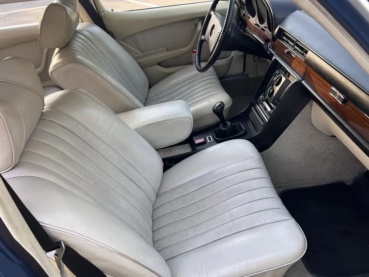 Mercedes-Benz S 280, foto 11