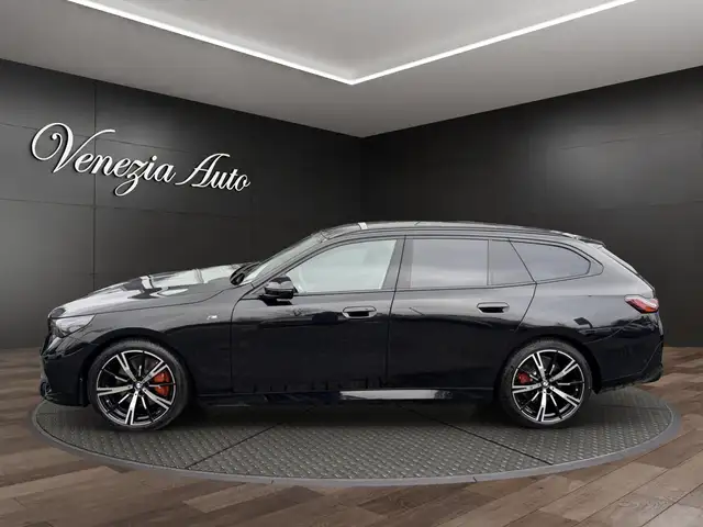 BMW 5 Series view 2