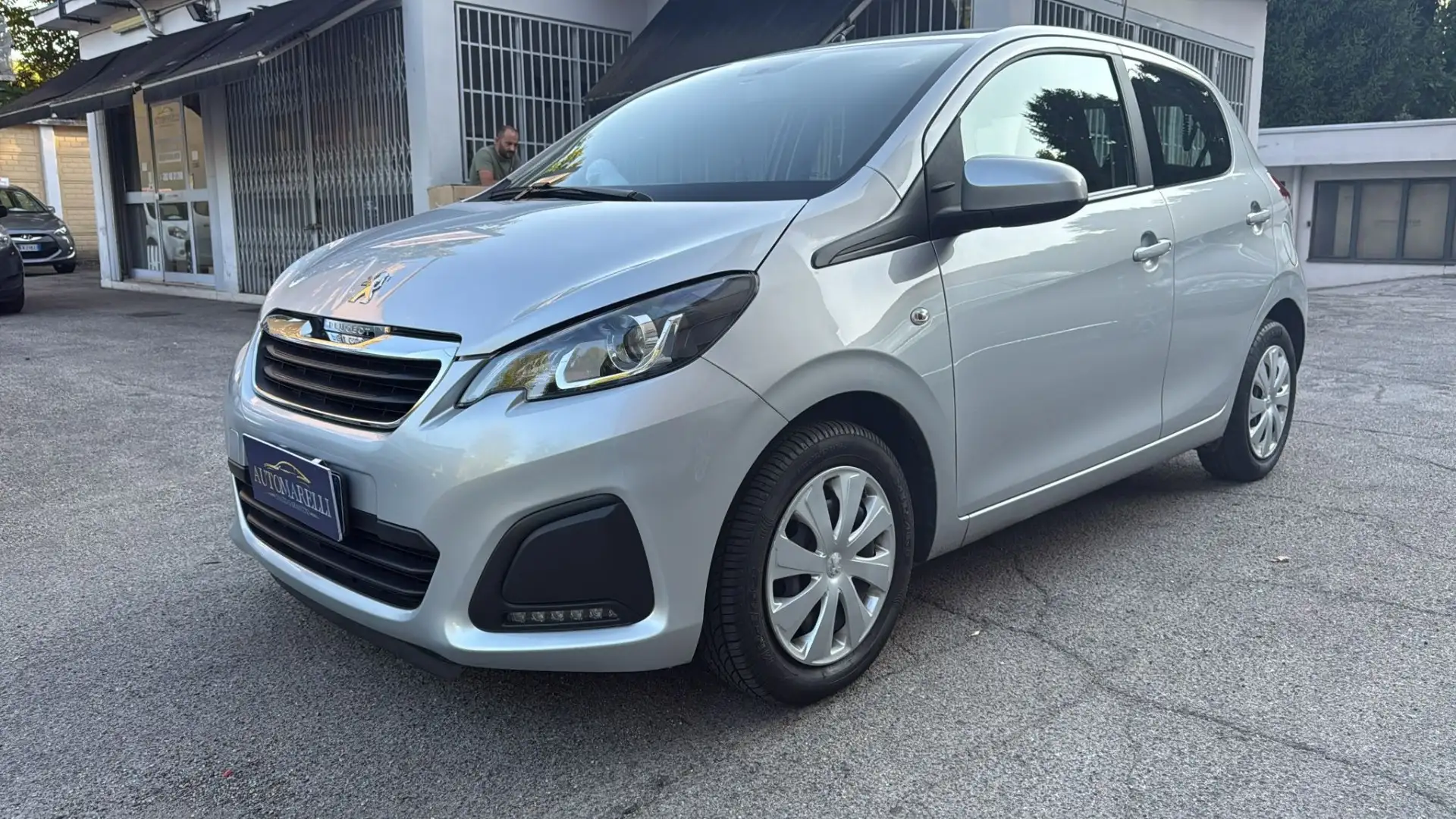 Peugeot 108 5p 1.0 vti Active E6B *OK NEOPATENTATI * Grigio - 1