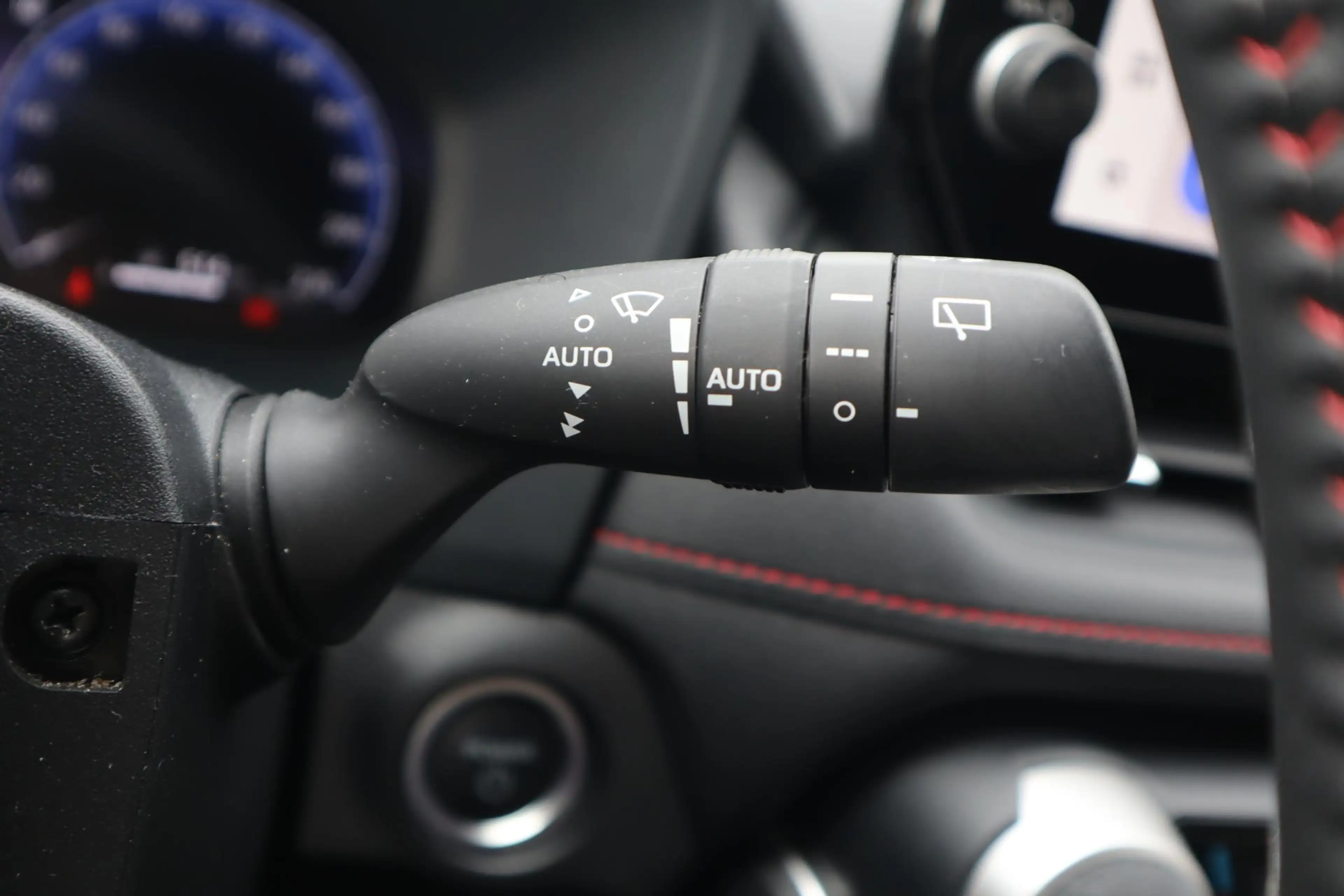 Toyota RAV 4 2.5 Plug-in Hybrid AWD Bi-Tone Plus STOELVERW/VERK — photo 33