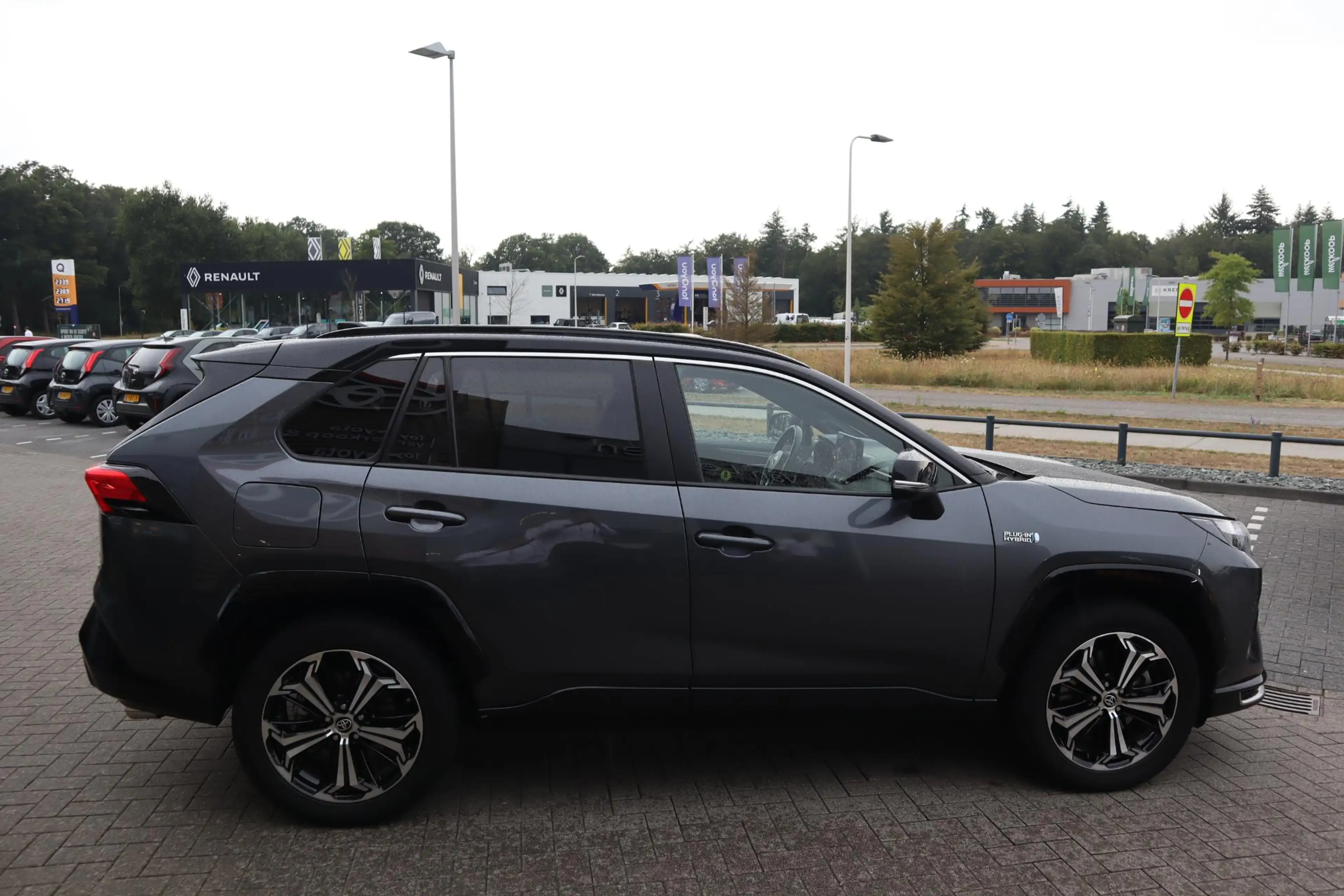 Toyota RAV 4 2.5 Plug-in Hybrid AWD Bi-Tone Plus STOELVERW/VERK — photo 13