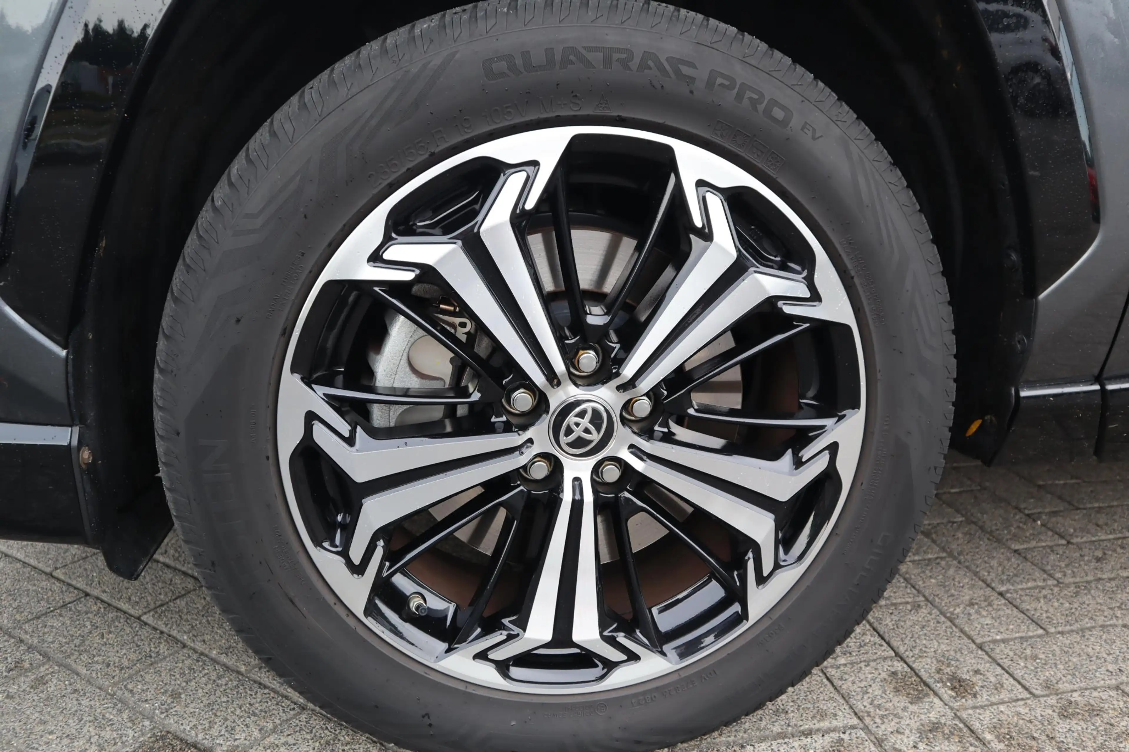 Toyota RAV 4 2.5 Plug-in Hybrid AWD Bi-Tone Plus STOELVERW/VERK — photo 17