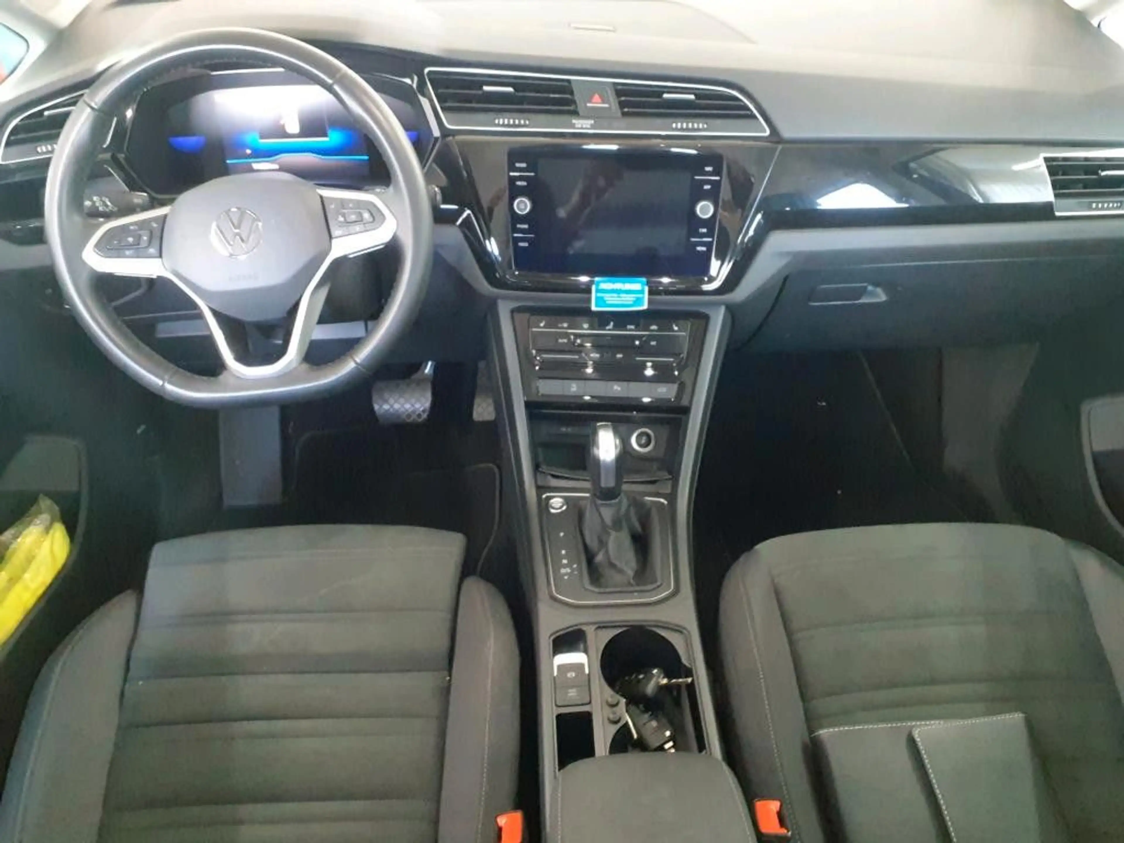 Volkswagen Touran Comfortline BMT 2.0 TDI DSG/CAM/AHK/LED/ — photo 5