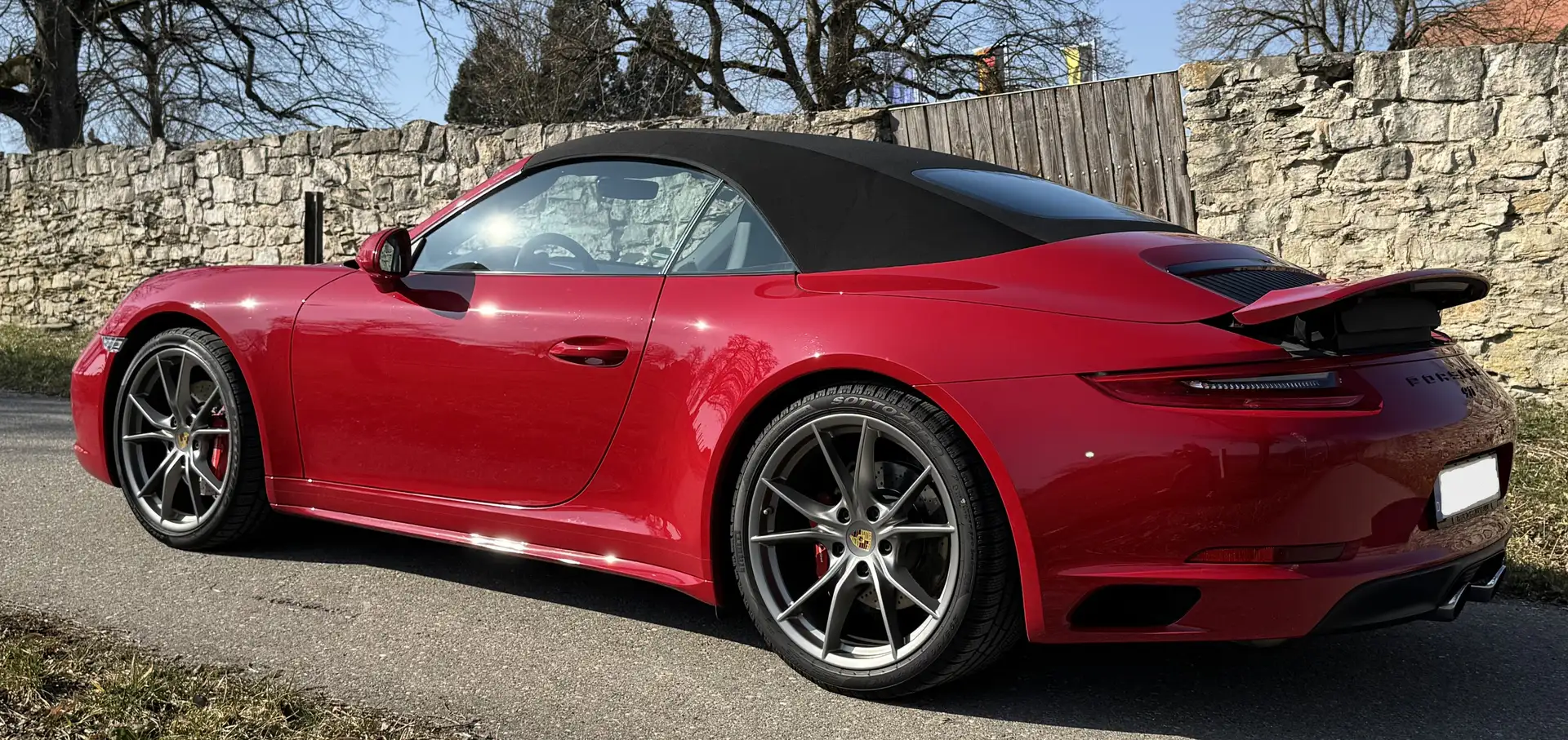 Porsche 991 911 Carrera 4S Cabriolet PDK Červená - 1