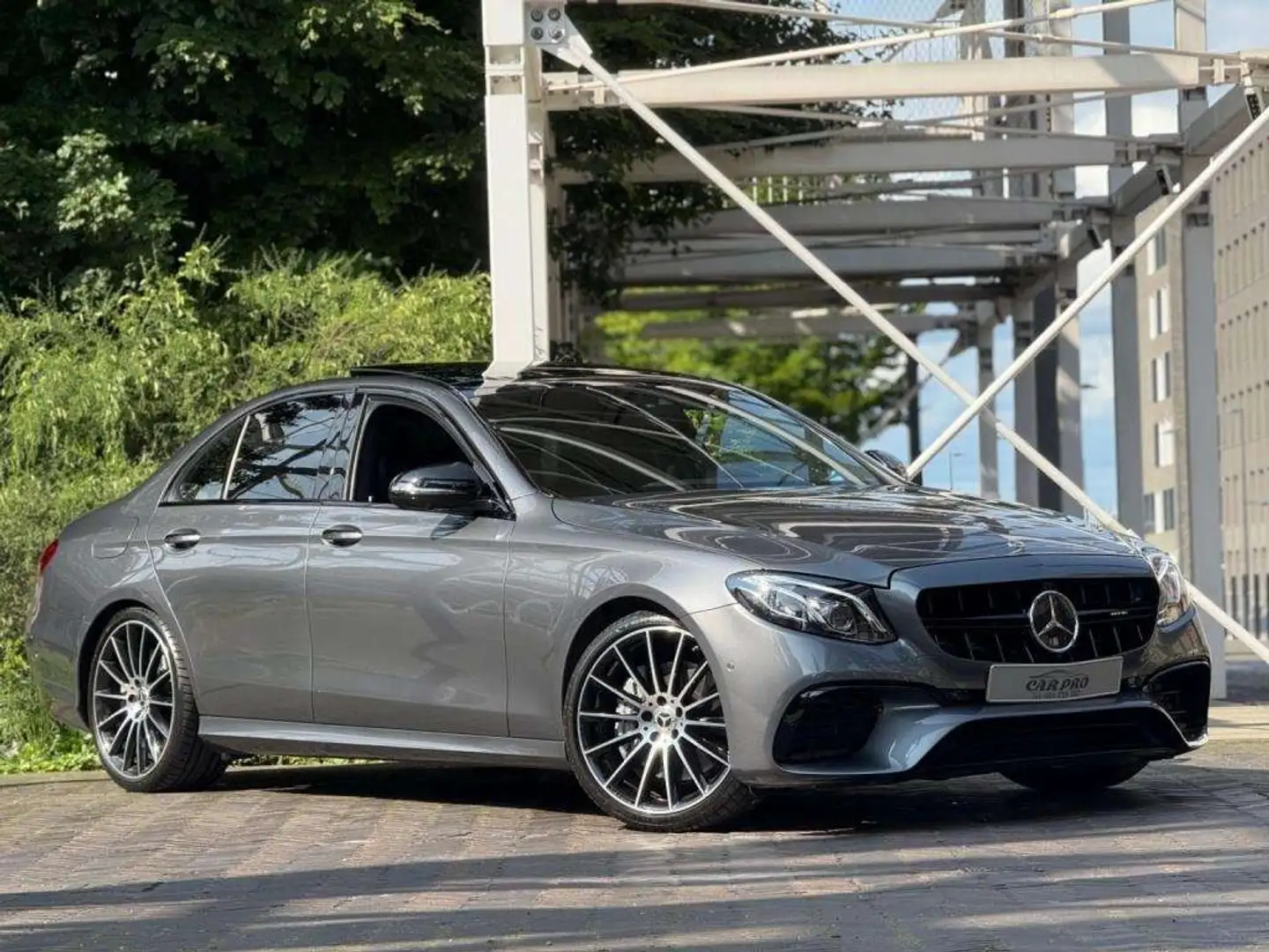 Mercedes-Benz E 43 AMG E 43 AMG 4Matic 9G-TRONIC /  FULL OPTION Gris - 2