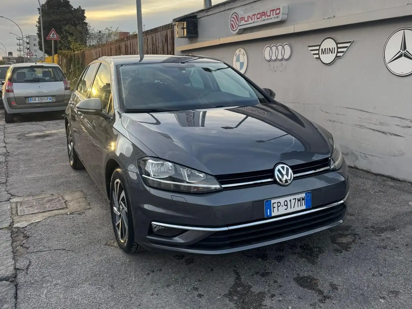 Volkswagen Golf Golf VII 5p 1.6 tdi Executive 115cv Grigio - 2