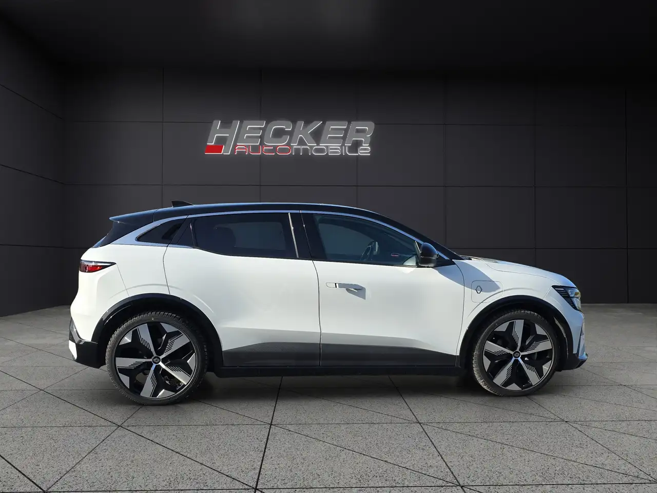 Renault Megane EV60 220 Techno (60 kWh), миниатюра 7