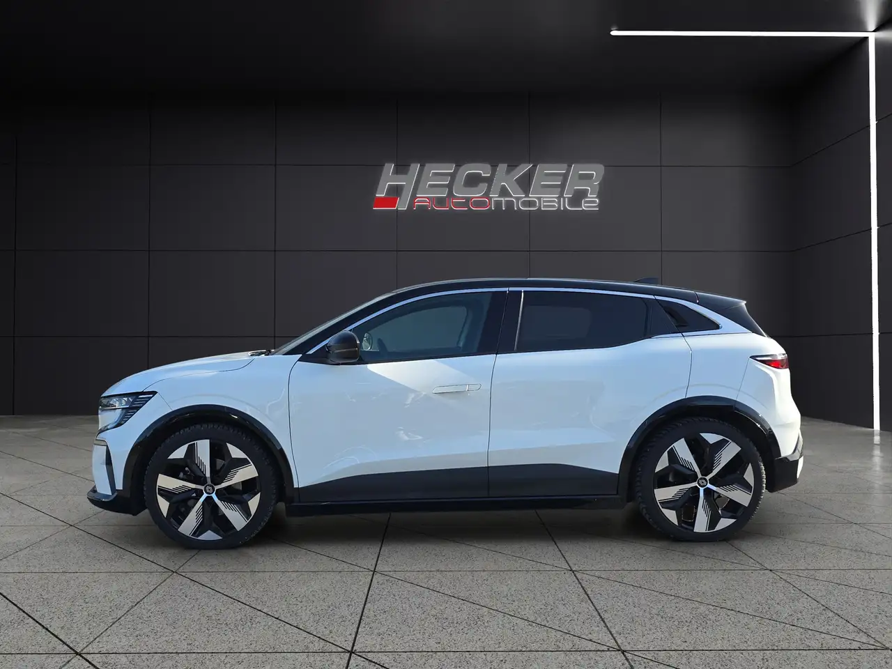 Renault Megane EV60 220 Techno (60 kWh), миниатюра 3
