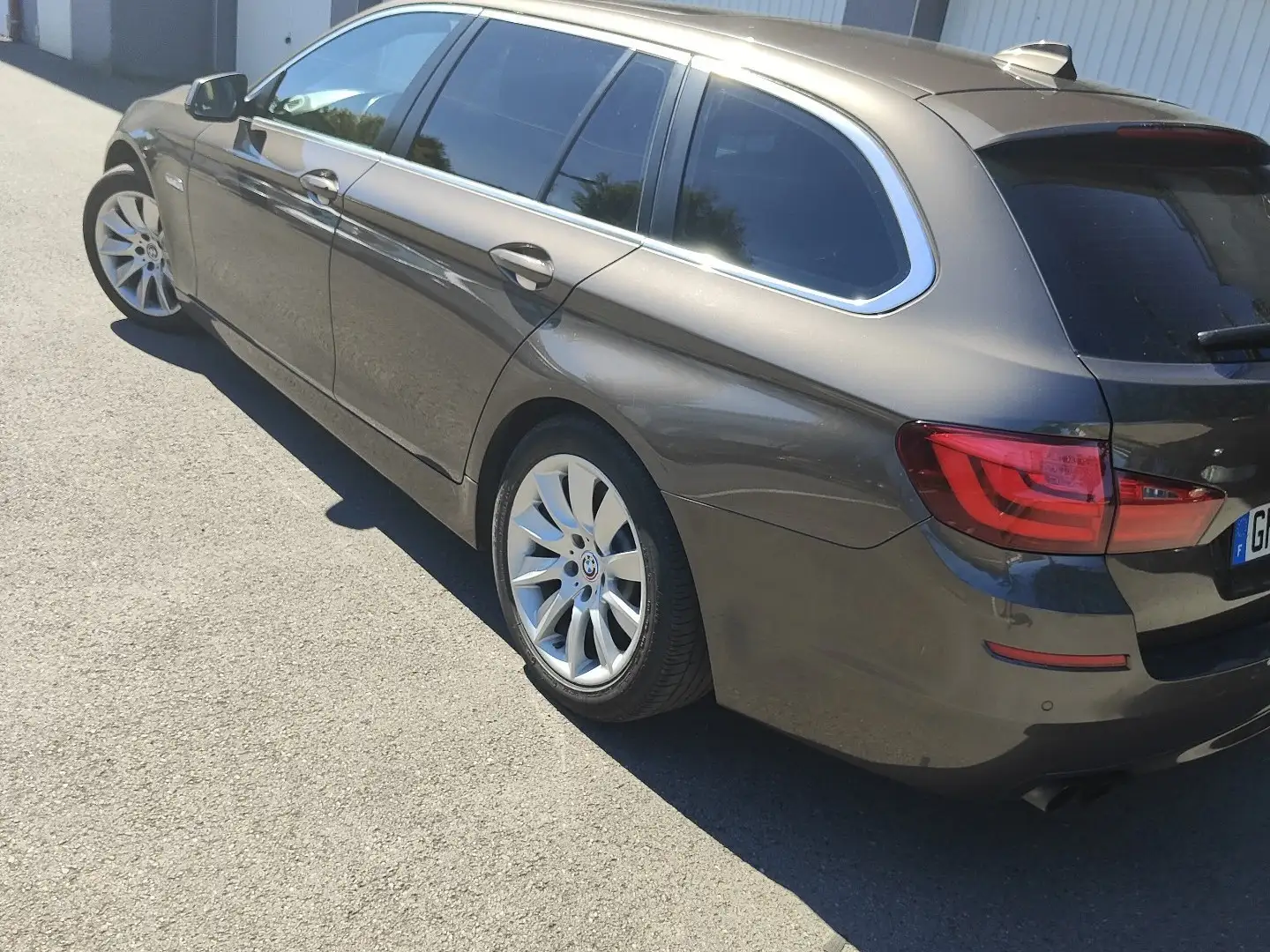 BMW 520 Touring 520d 177ch Luxe Brun - 2