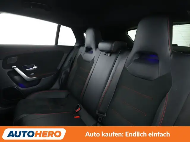 Mercedes-Benz Cla view 14