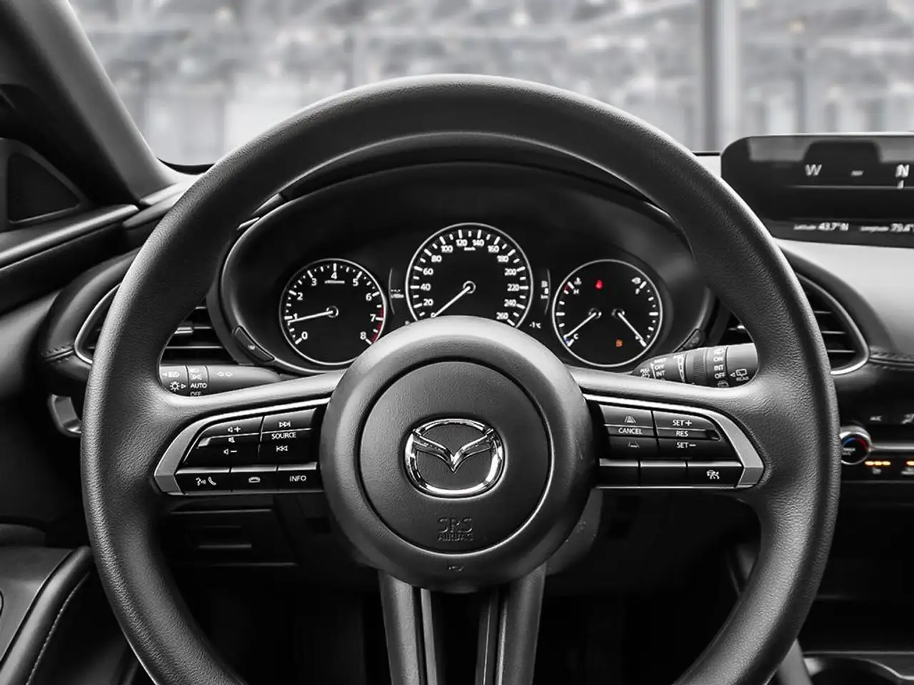 Mazda 3 снимка Mazda 3