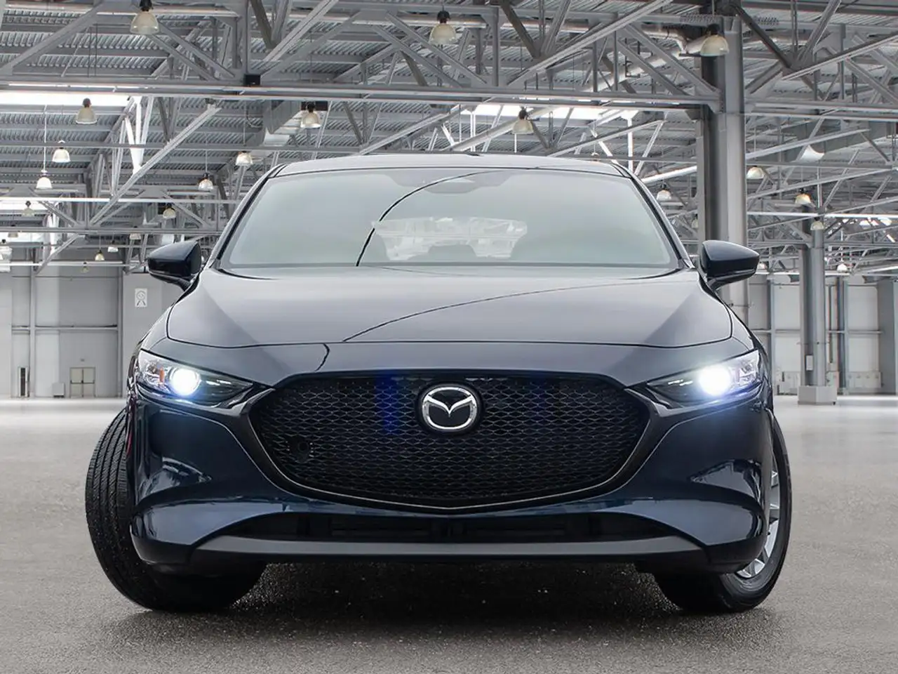 Mazda 3 снимка Mazda 3
