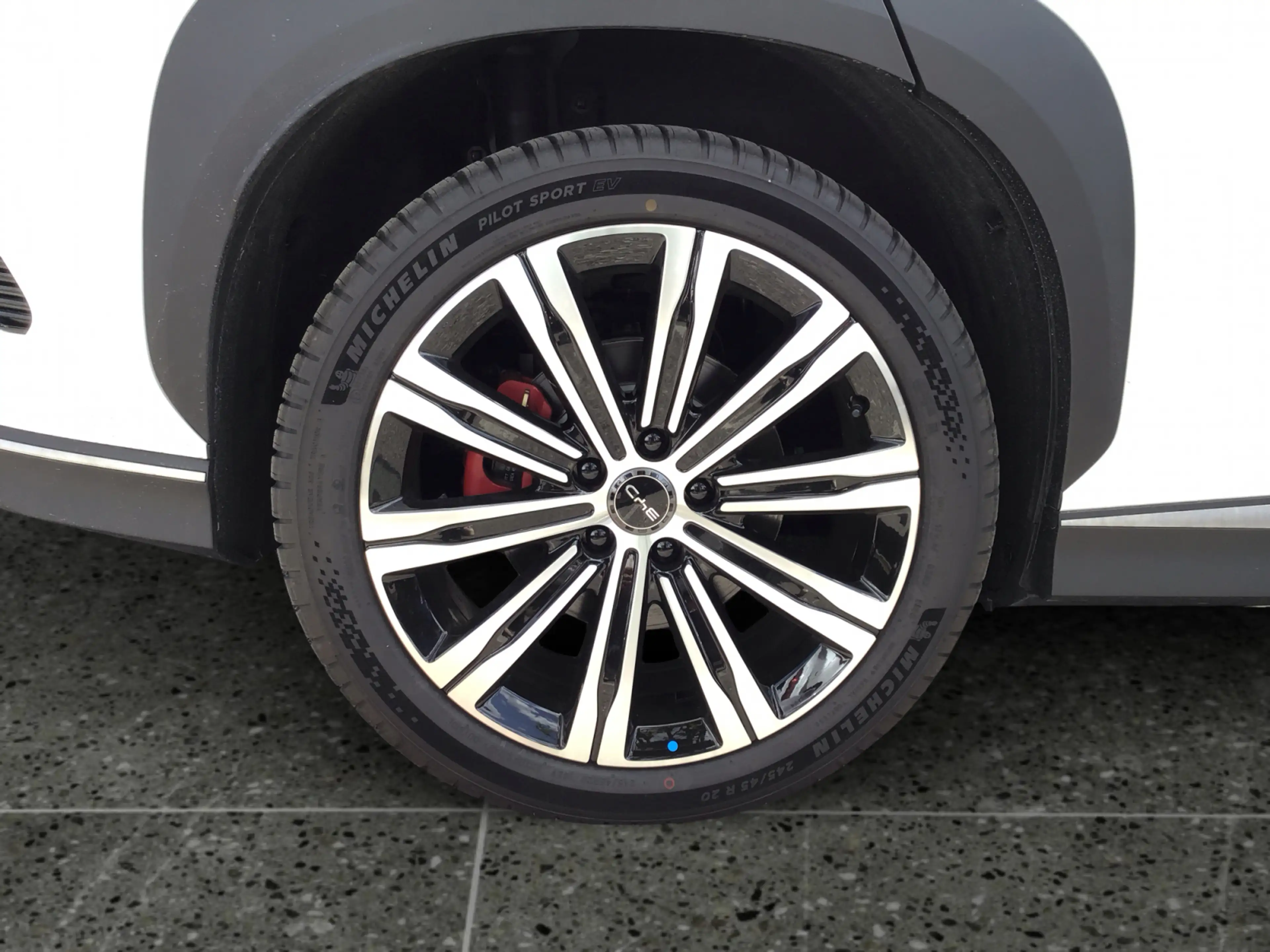BYD Sealion 7 Excellence AWD — photo 15