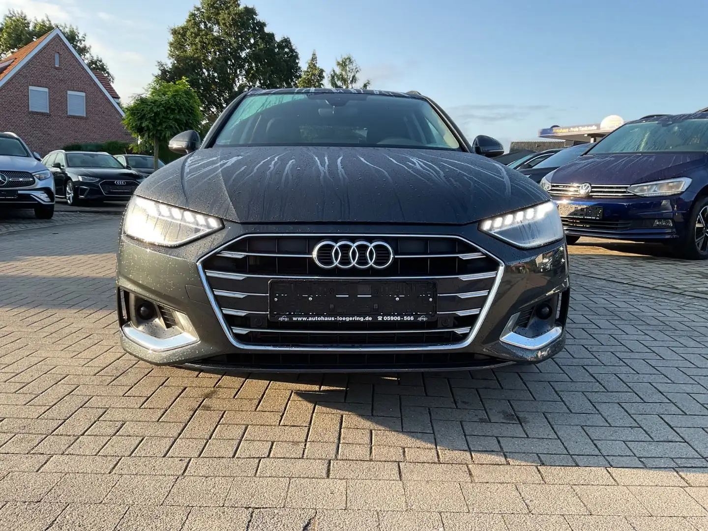 Audi A4 Avant 40 TDI S tronic,Navi,LED,Induktives Lad Gris - 2