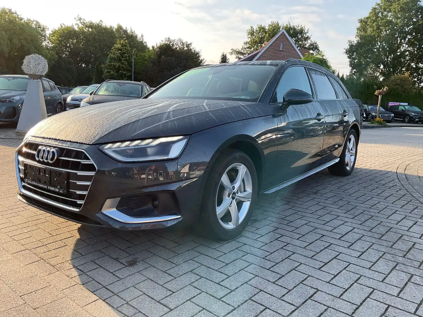 Audi A4 Avant 40 TDI S tronic,Navi,LED,Induktives Lad Gris - 1