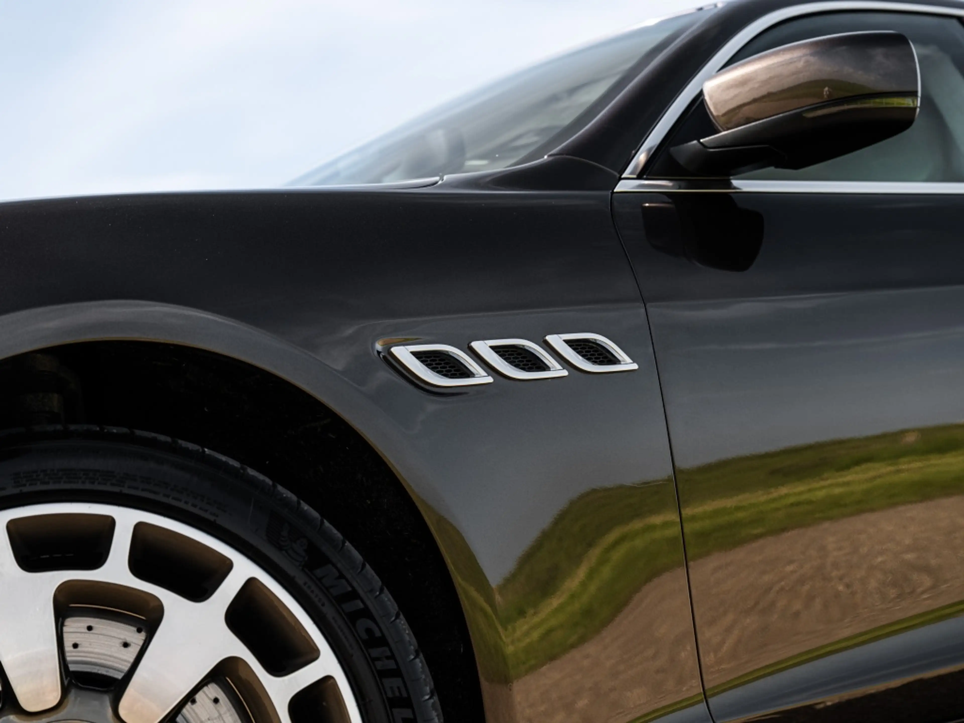 Maserati Quattroporte 3.8 V8 GTS Orig. NL 2nd Owner Full History — photo 6