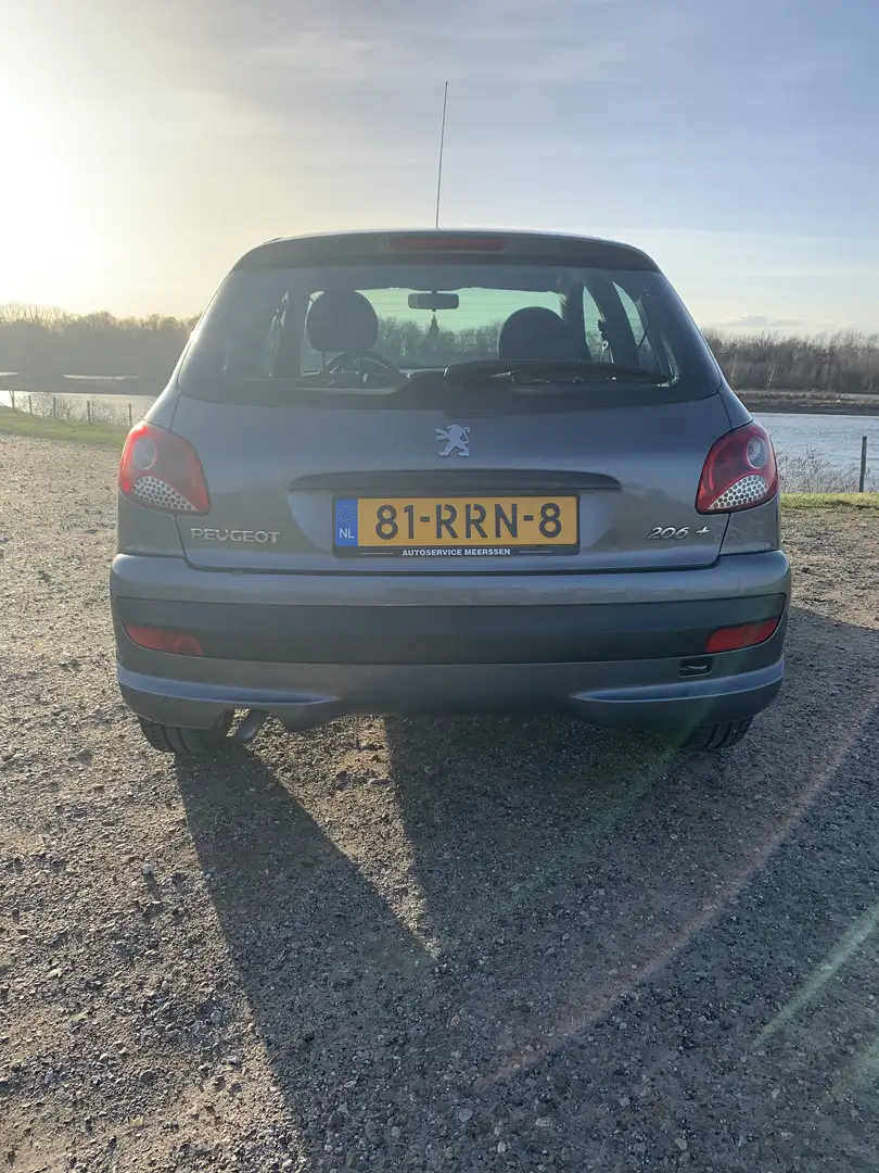 Peugeot 206 1.1 XR Grijs - 2
