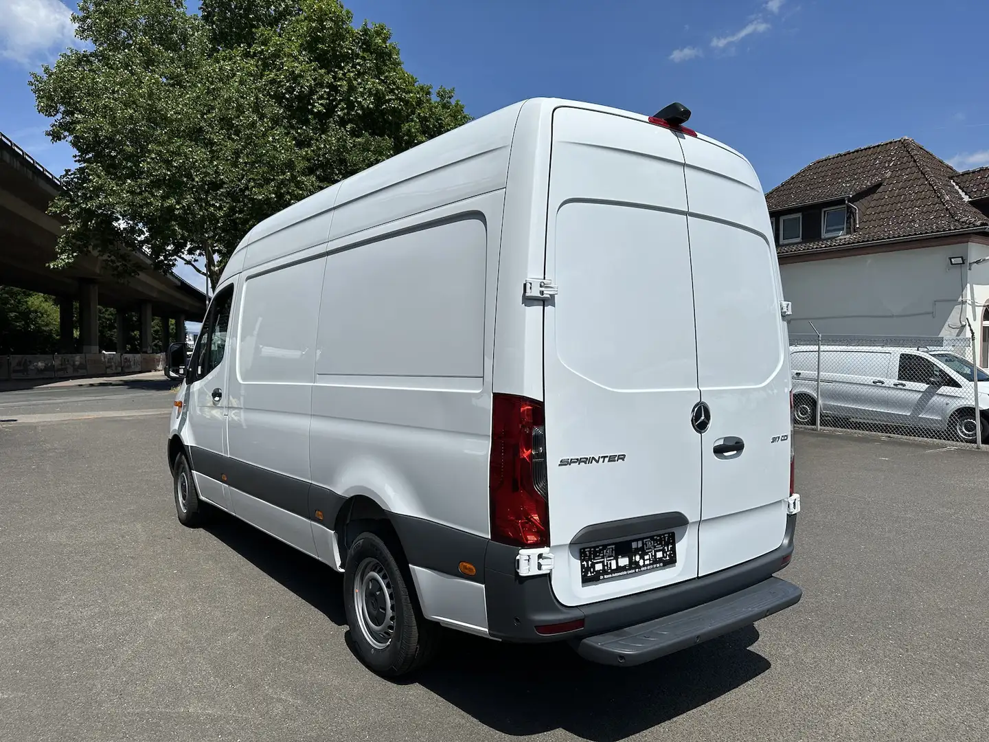 Mercedes-Benz Sprinter 317 CDI RWD L2 Top Ausstattung Schwingsitz Blanc - 2