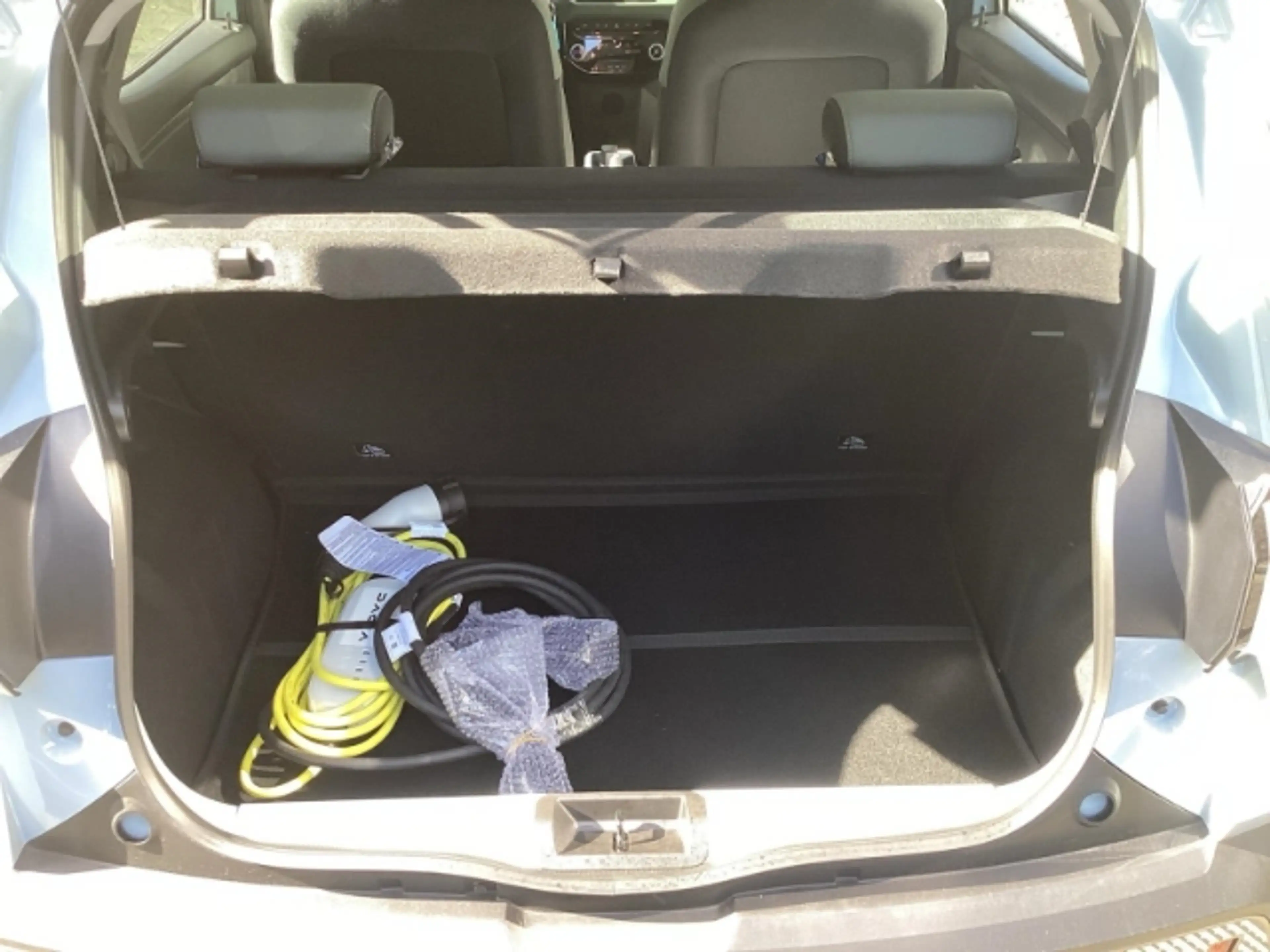 Dacia Spring Extreme Electric 100 + CCS Ladeanschluss — photo 13