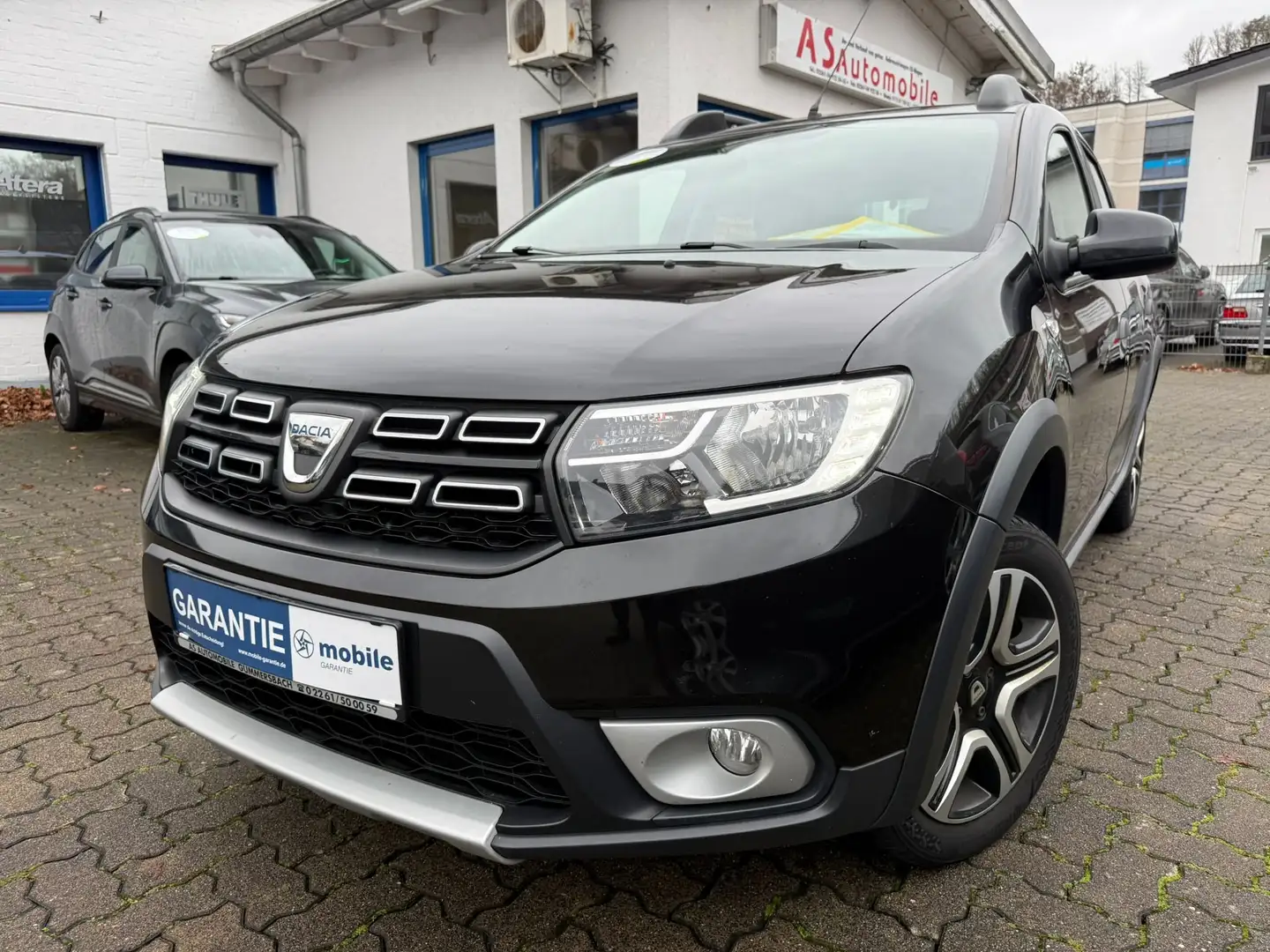 Dacia Sandero TCe Stepway+1.HAND+NAVI+KLIMATRO+PDC+KAMERA+TEMPOM Nero - 1
