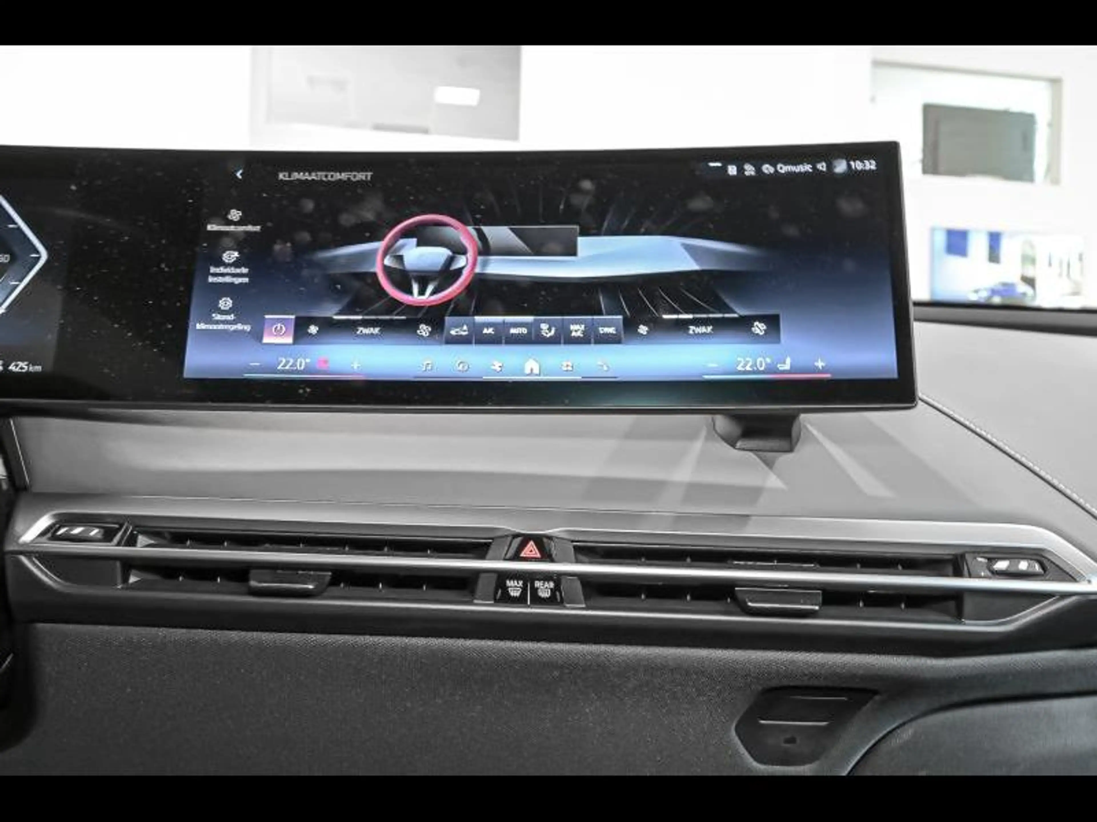 BMW iX xDrive45 - MsportPro|H&K|TH|360C — photo 12