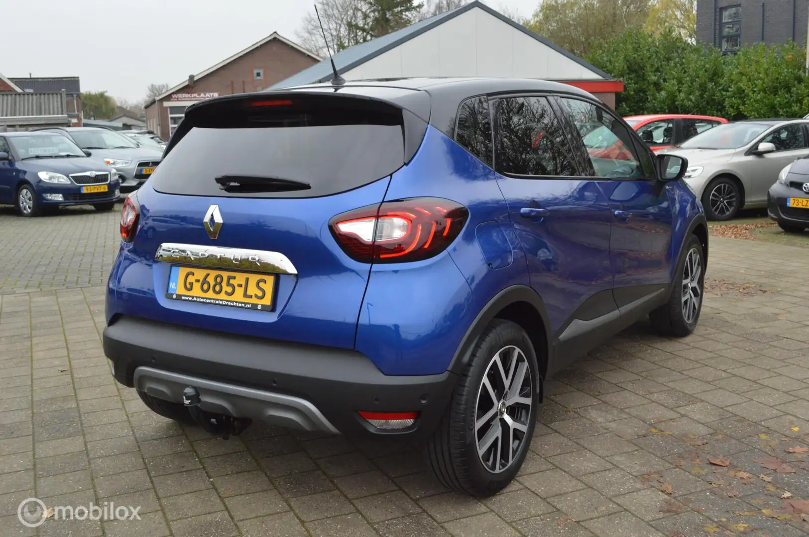 Renault Captur 0.9 TCe Version S Bleu - 2