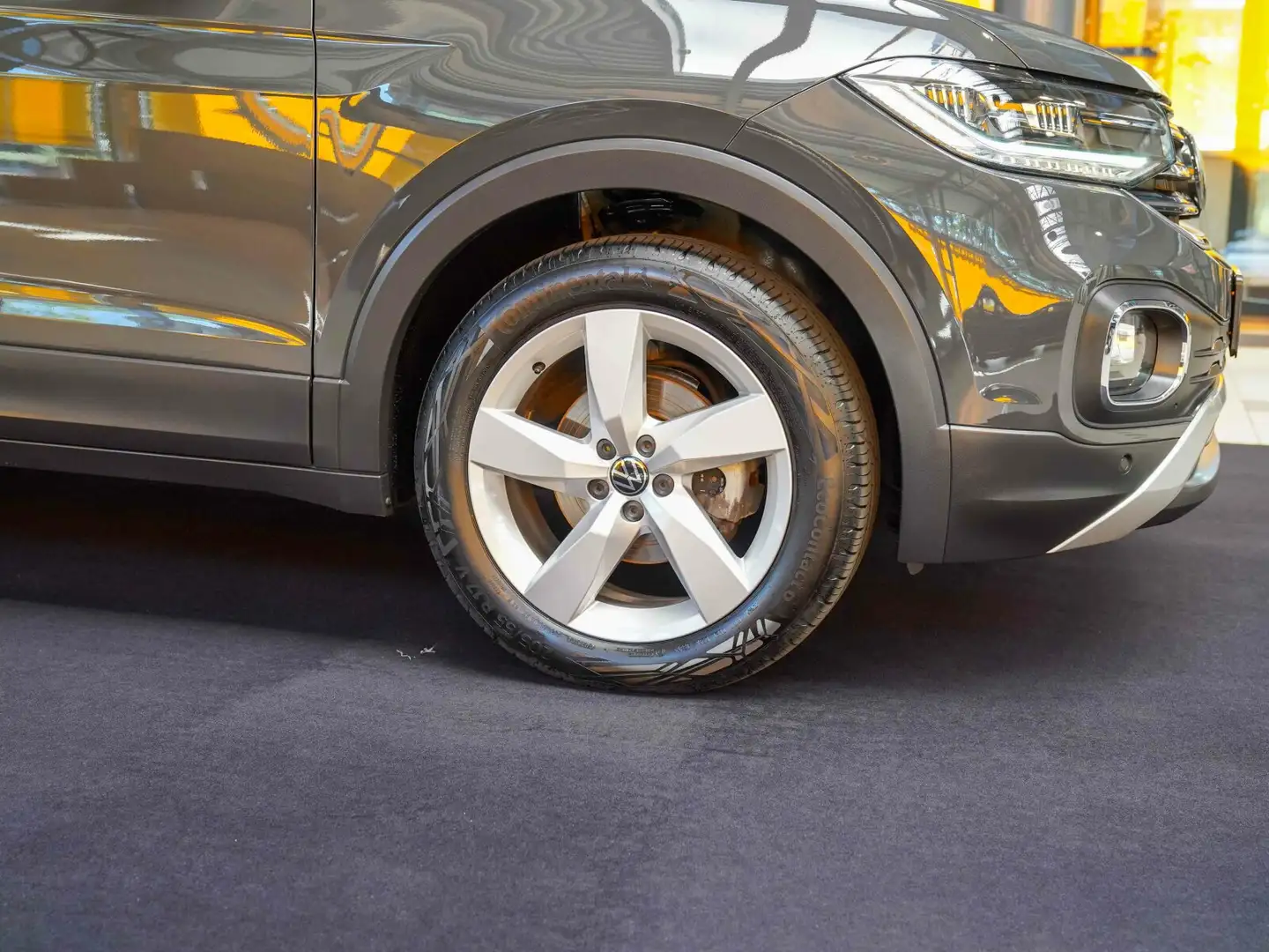 Volkswagen T-Cross T-Cross 1.0 TSI Style Anhängevorrichtung DSG LED Grau - 2