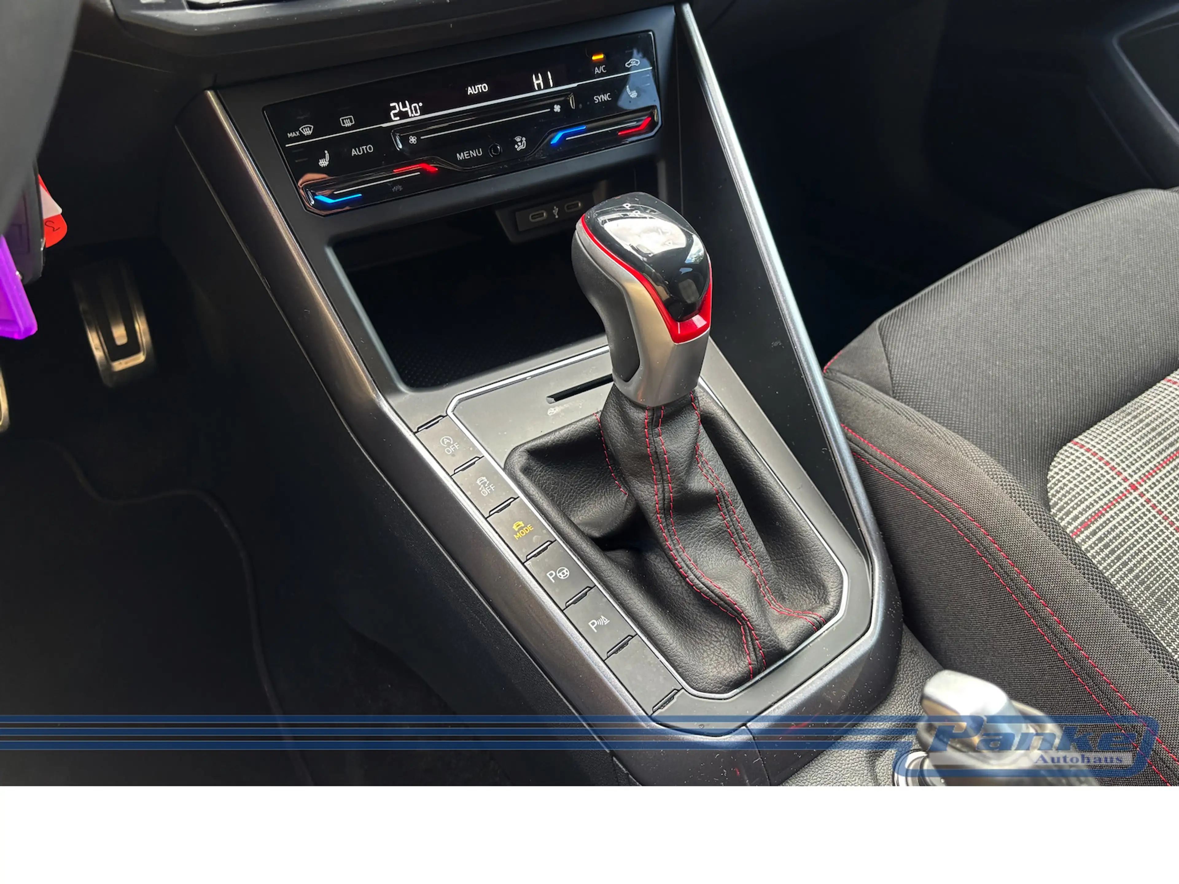 Volkswagen Polo GTI GTI 2.0 DSG*ACC*IQ*Carplay*PDC*SHZ* — photo 9