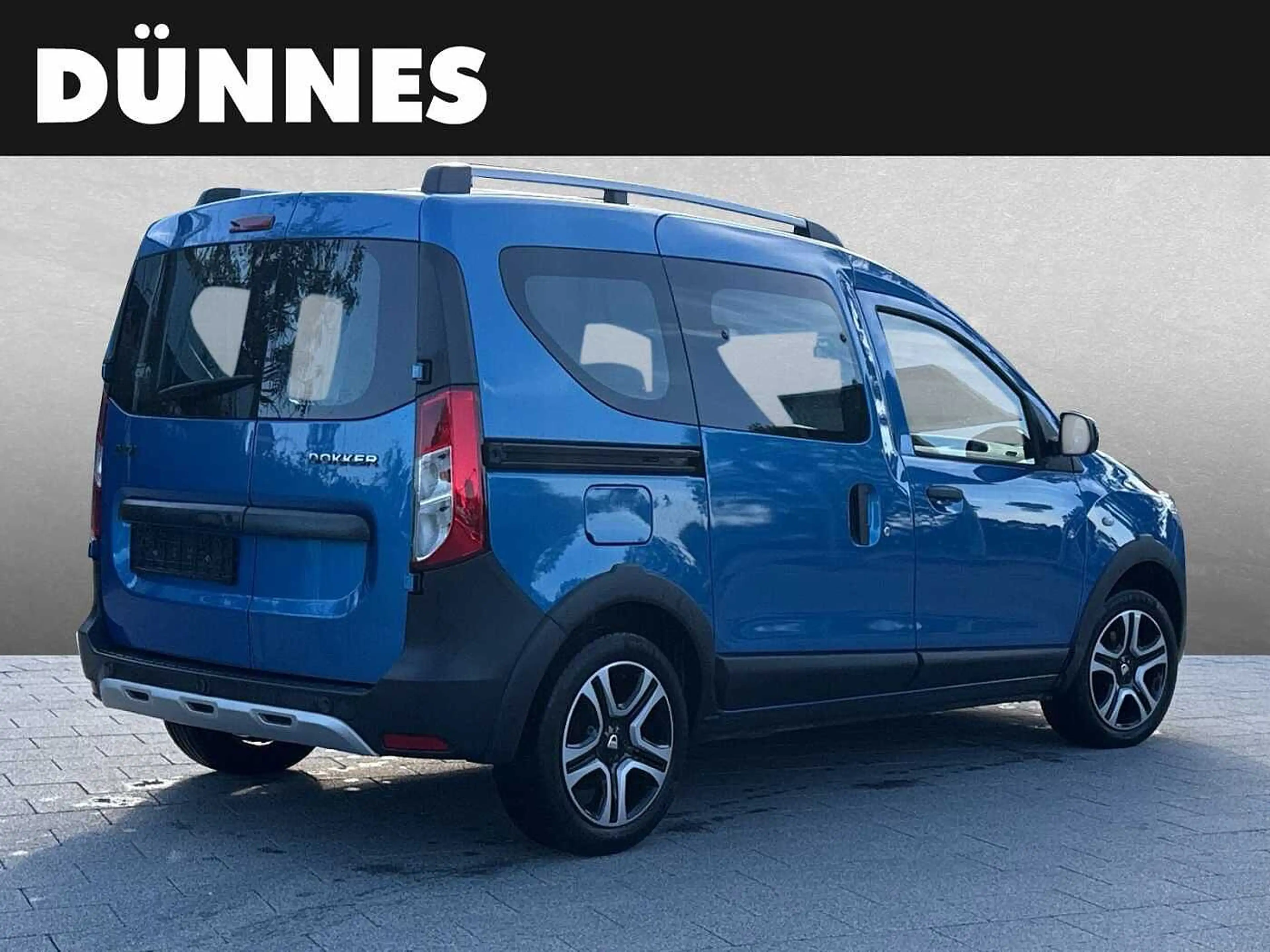 Dacia Dokker TCe 115 Stepway Celebration — photo 2