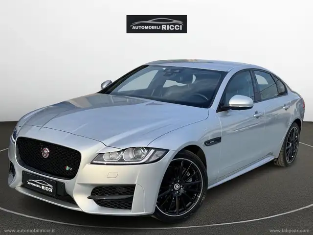 Jaguar XF 2.0 D 240 CV AWD aut. R-Sport