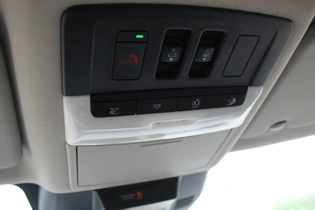 Nissan Rogue photo Nissan Rogue